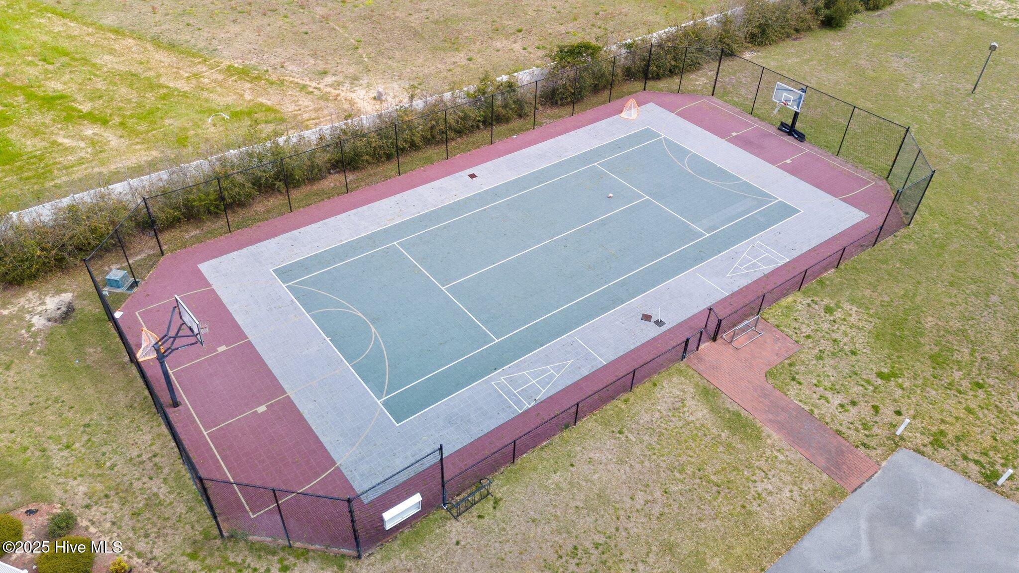 Homes for sale in Cedar Point, NC | 202 Royal Oaks Ct, Cedar Point, NC 28584 | MLS# 100537714