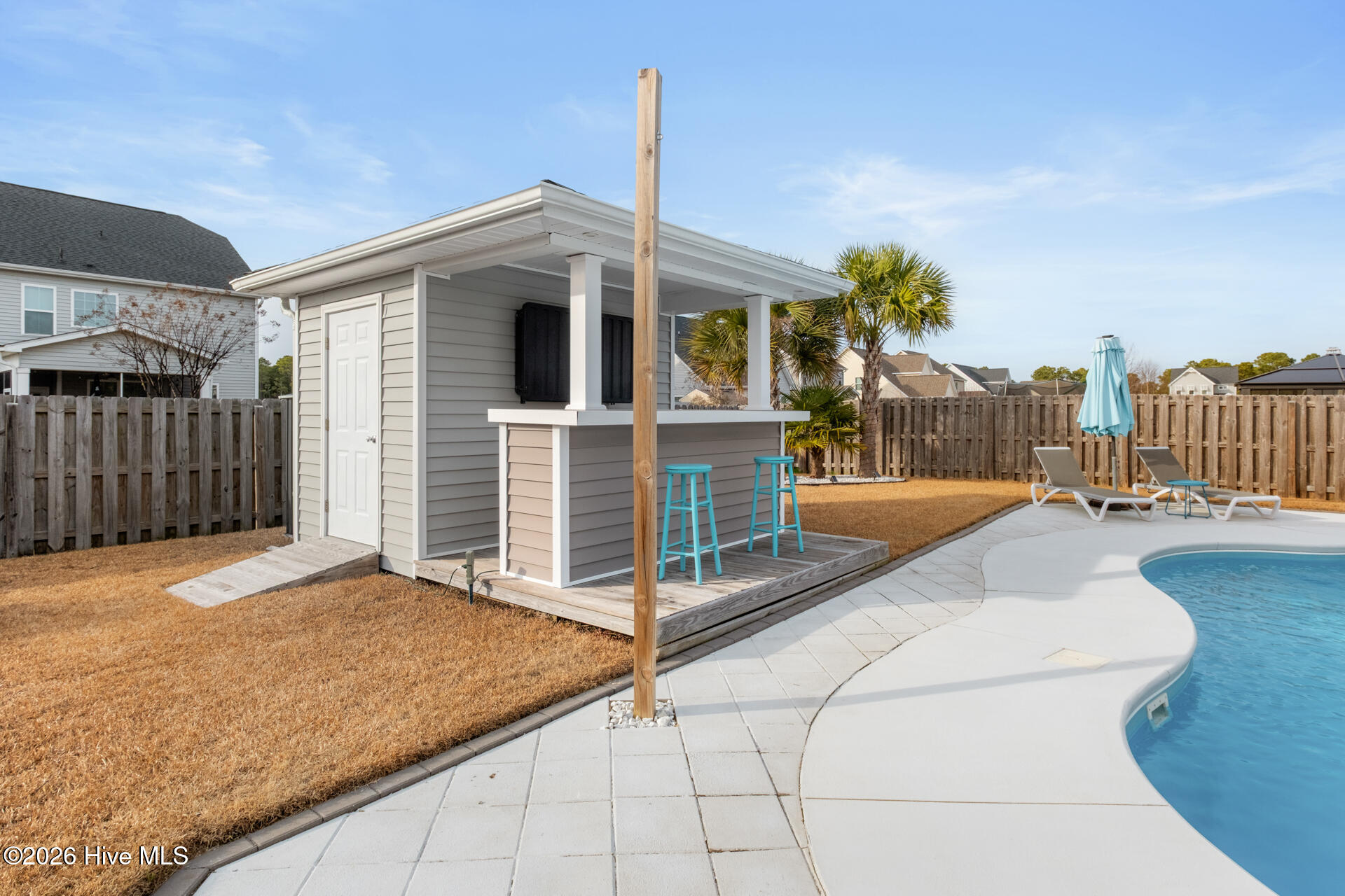 100552909 | Photo 55