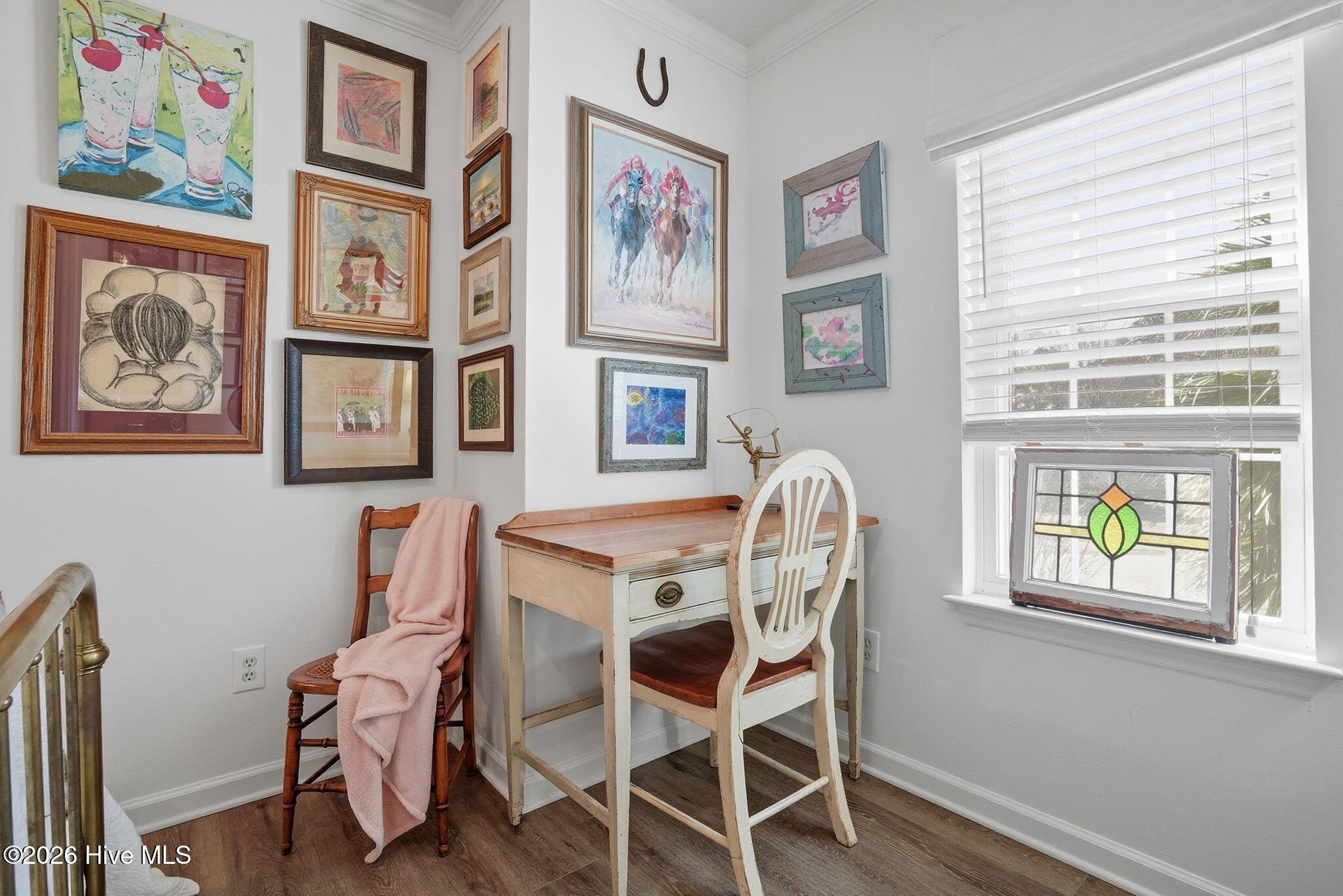 100557423 | Photo 53