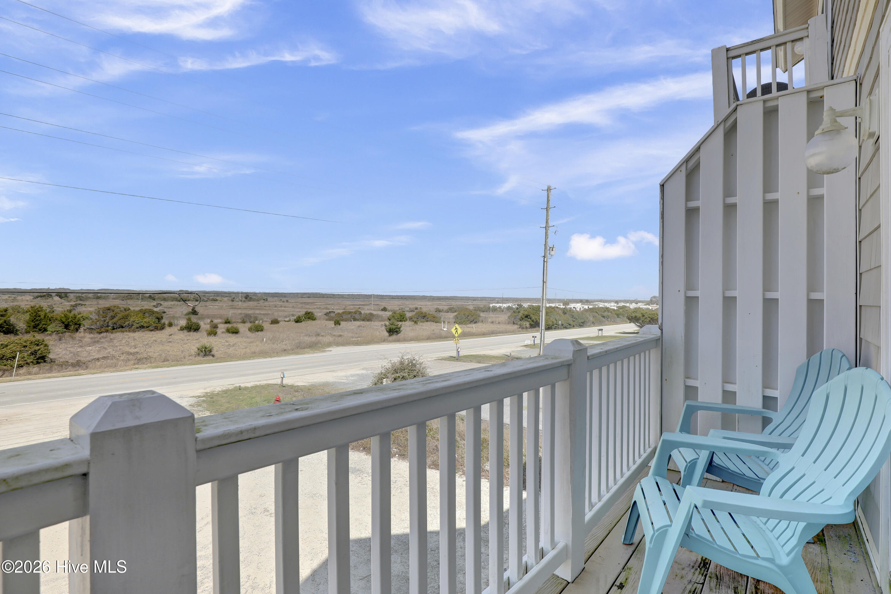 100562606 | Photo 10