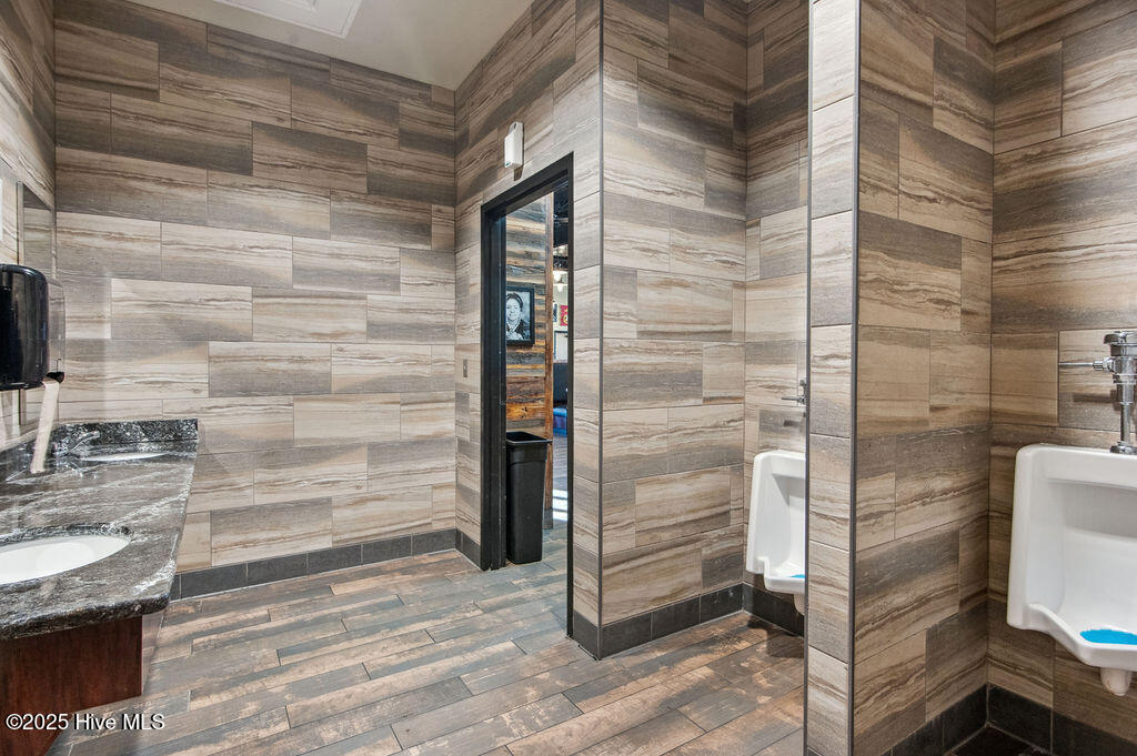 2470 Gum Branch Road, Jacksonville, NC, 28546