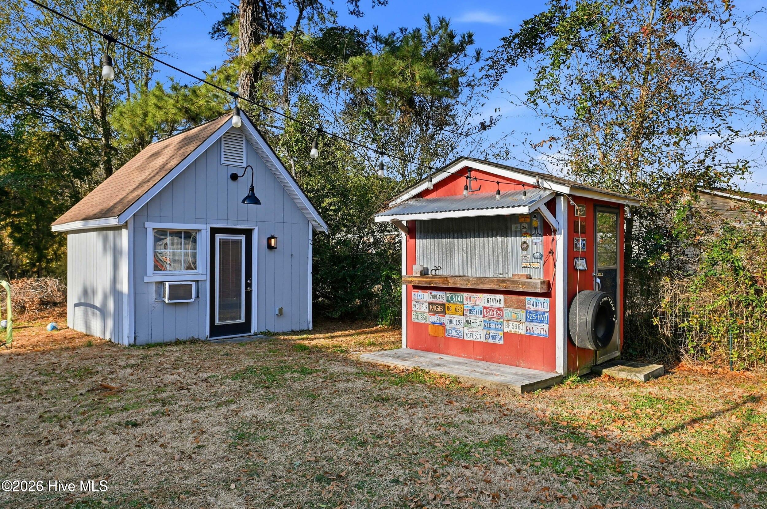 100551397 | Photo 26