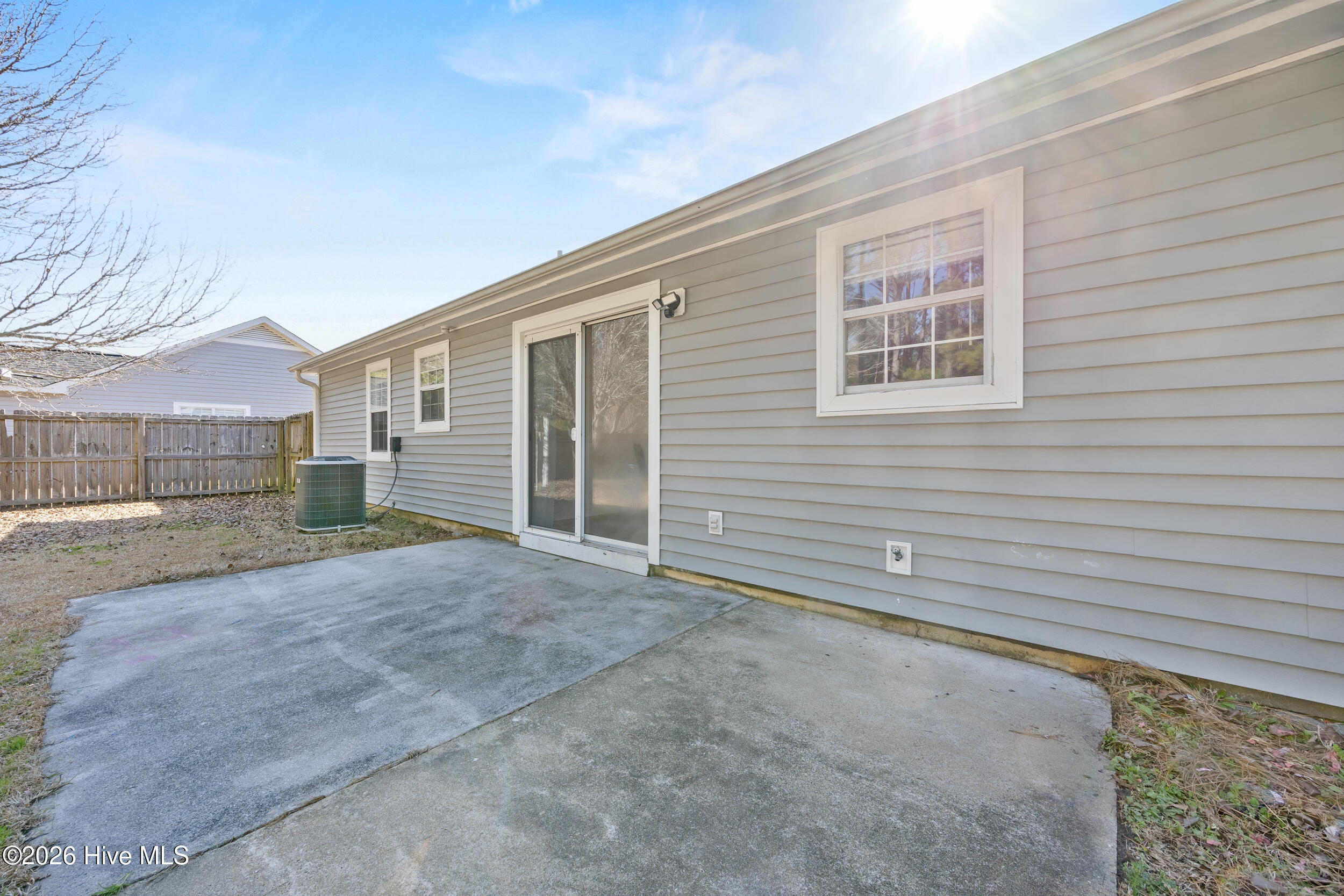 100556766 | Photo 26