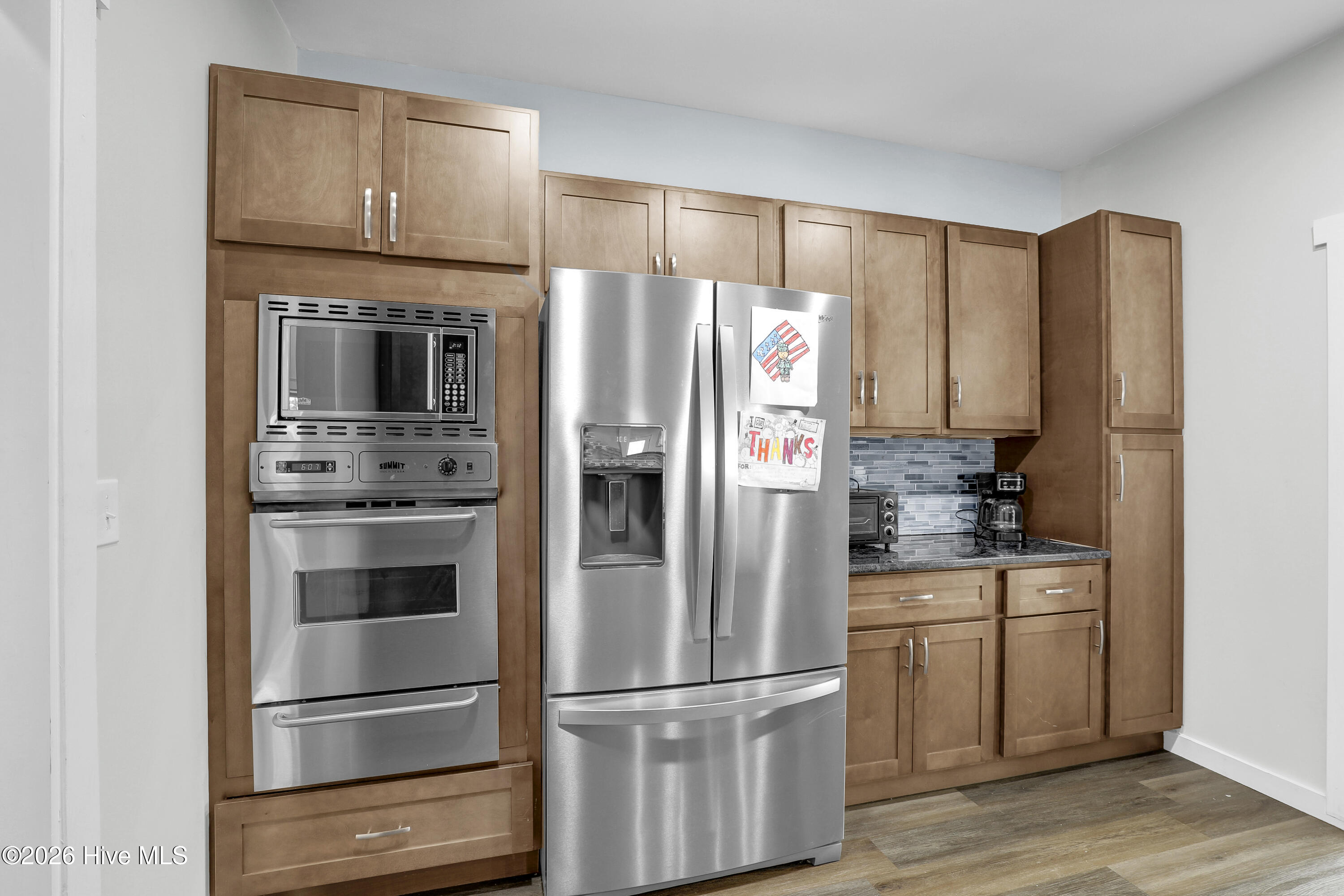 100551394 | Photo 13