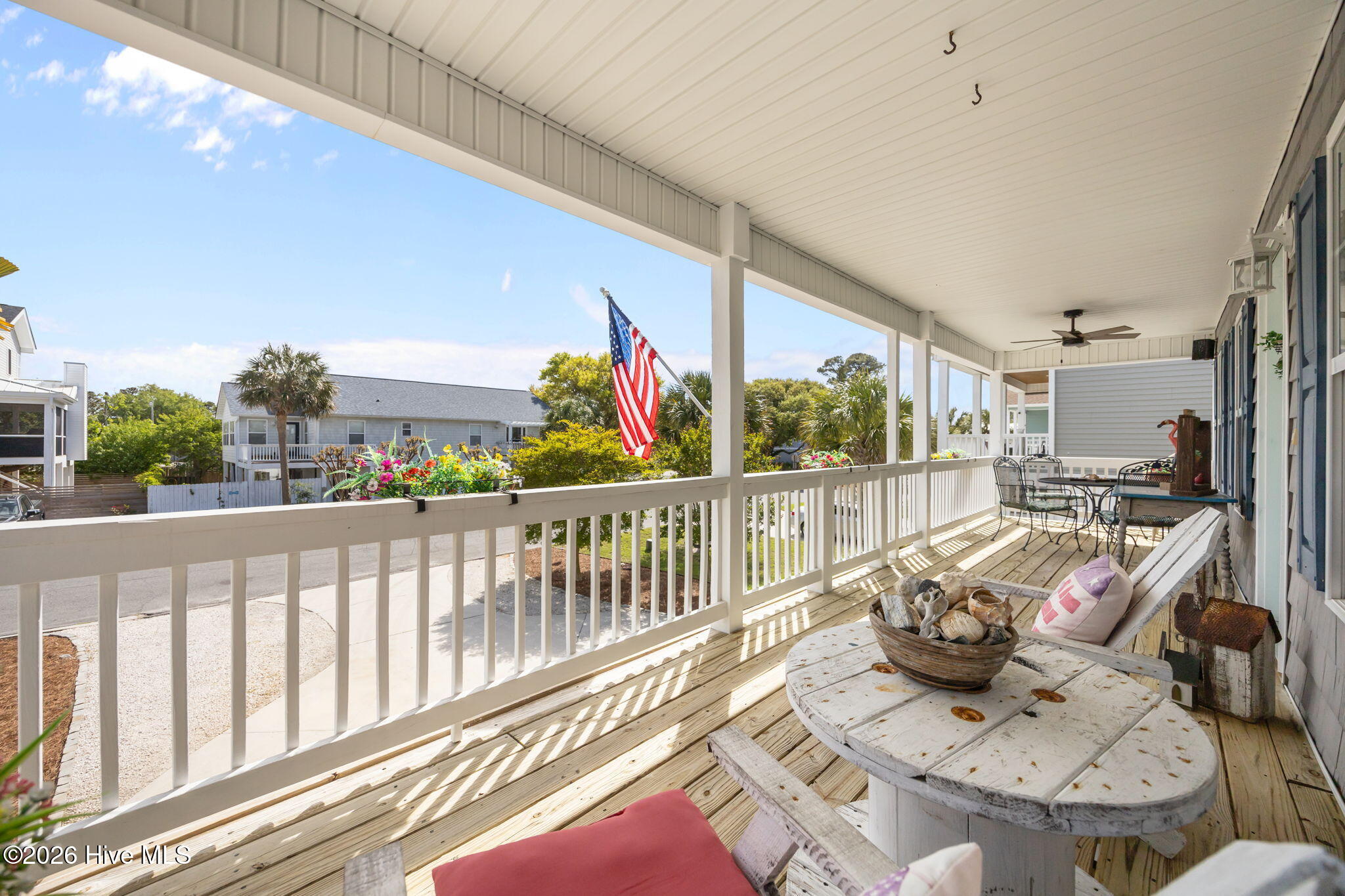 100566425 | Photo 27