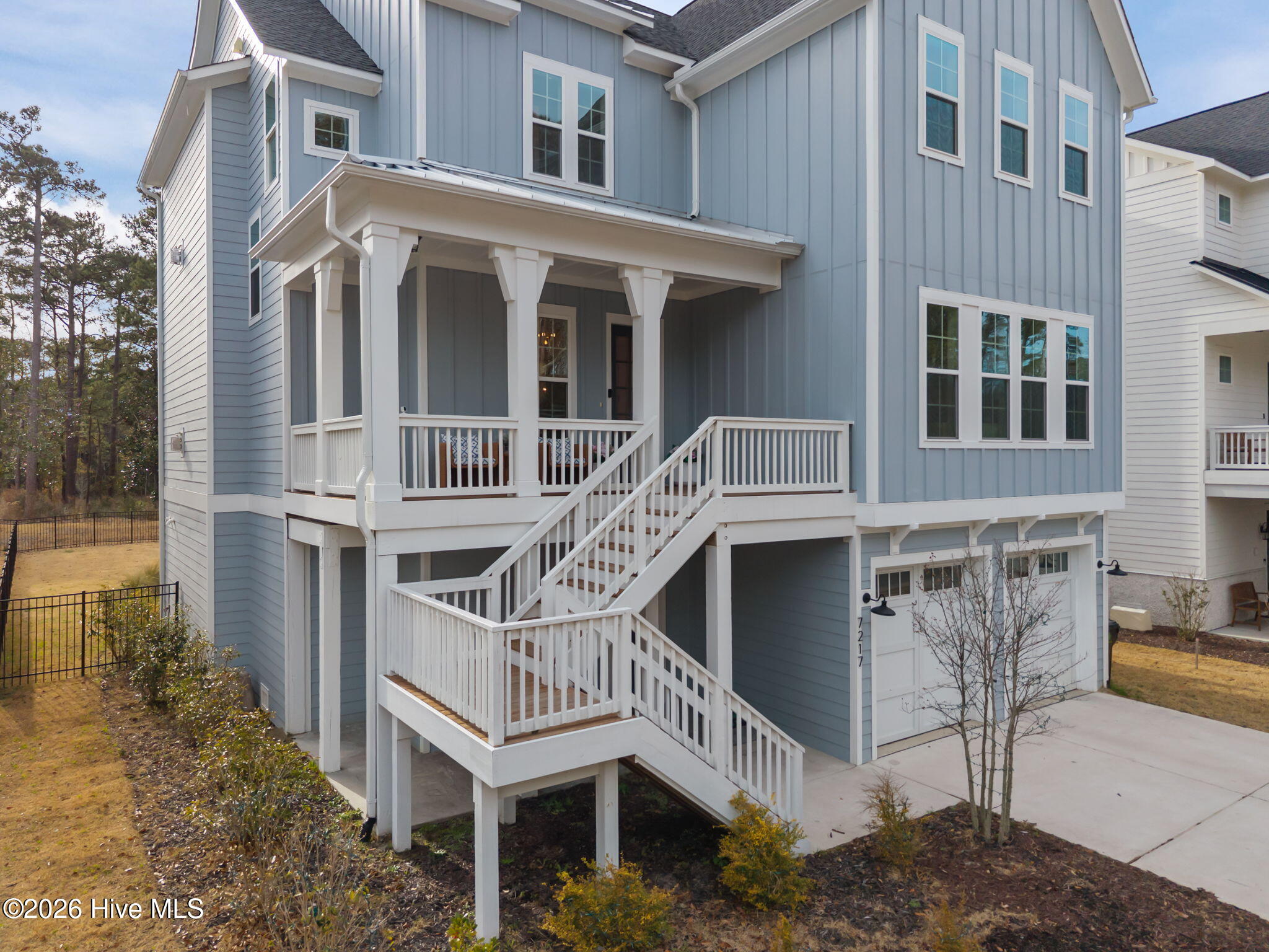 100552247 | Photo 41