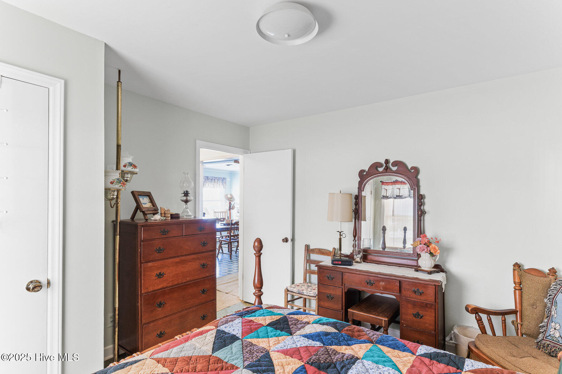 100550039 | Photo 14