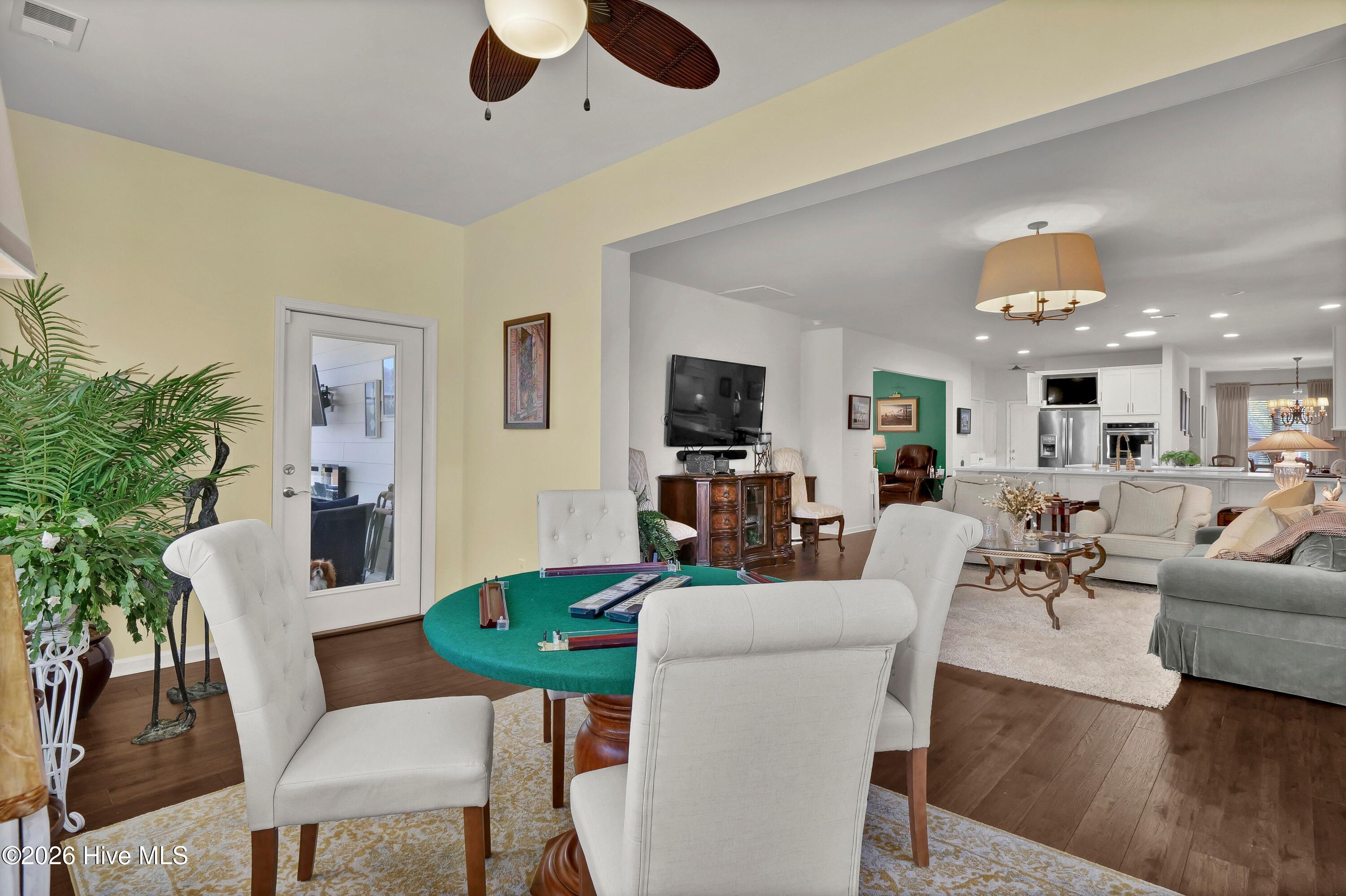 100554941 | Photo 13