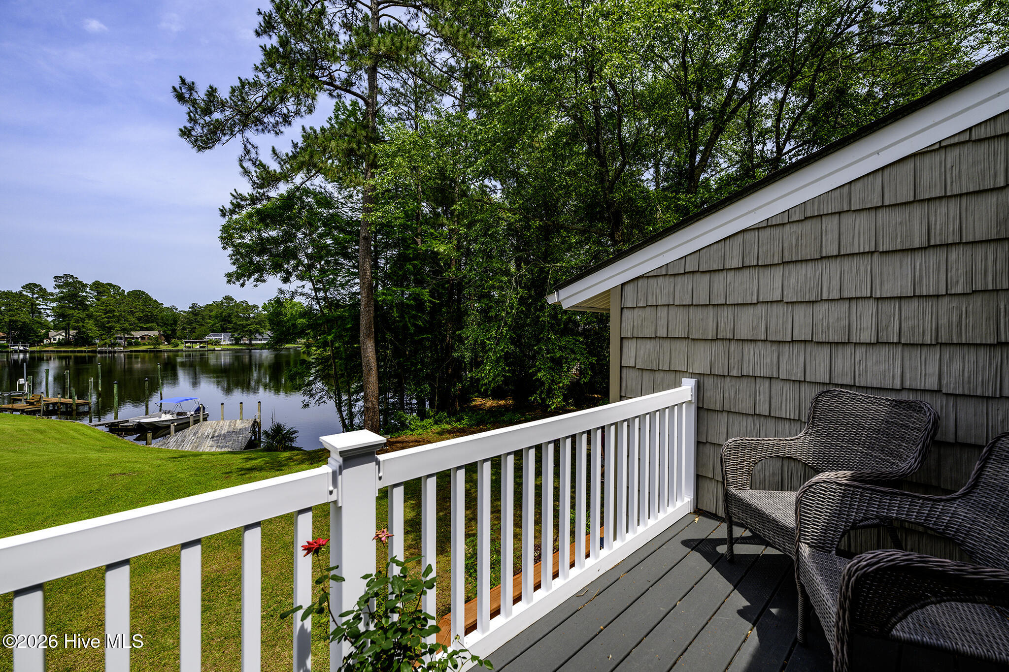 302 Plantation Drive, New Bern, NC, 28562