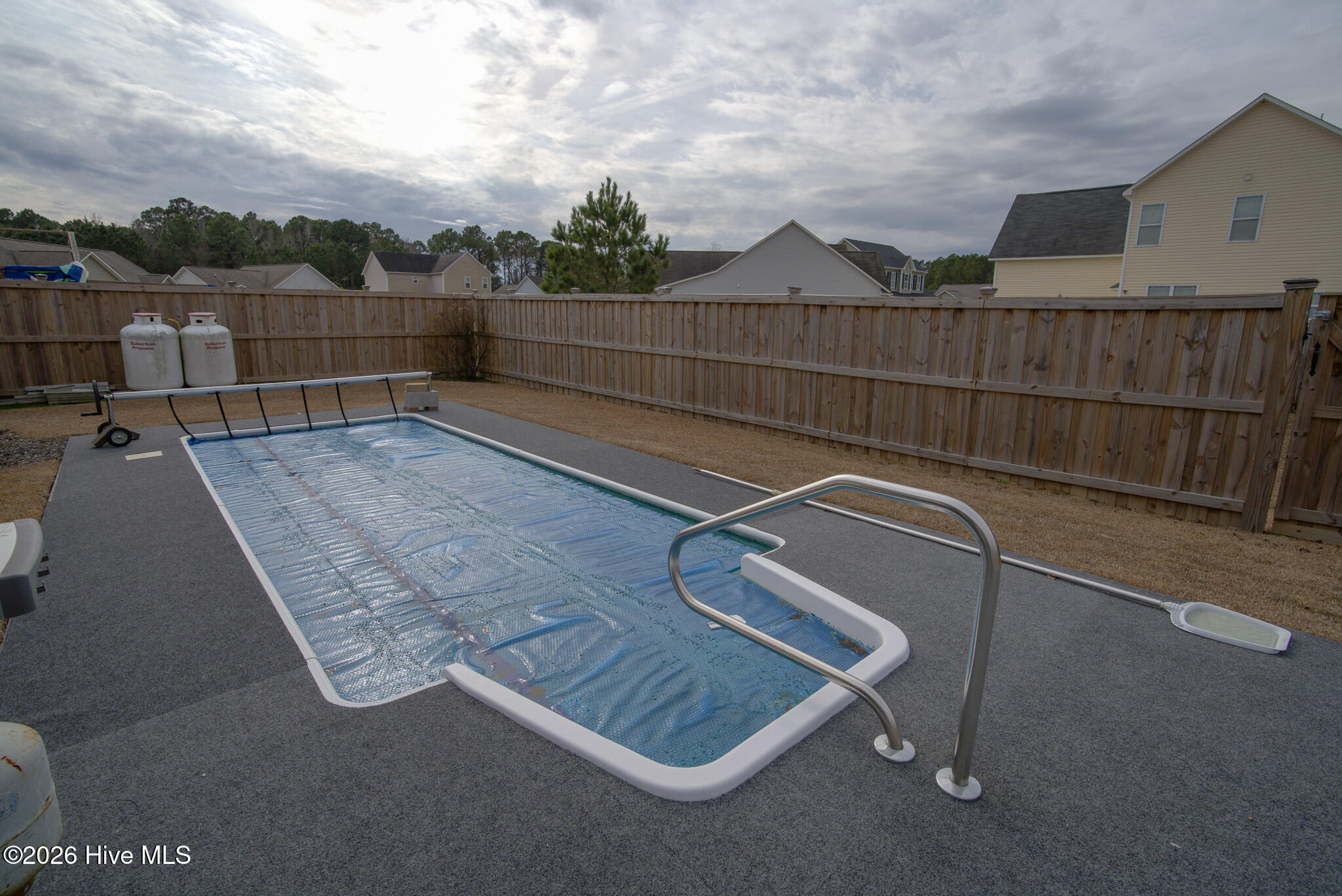 100553332 | Photo 19