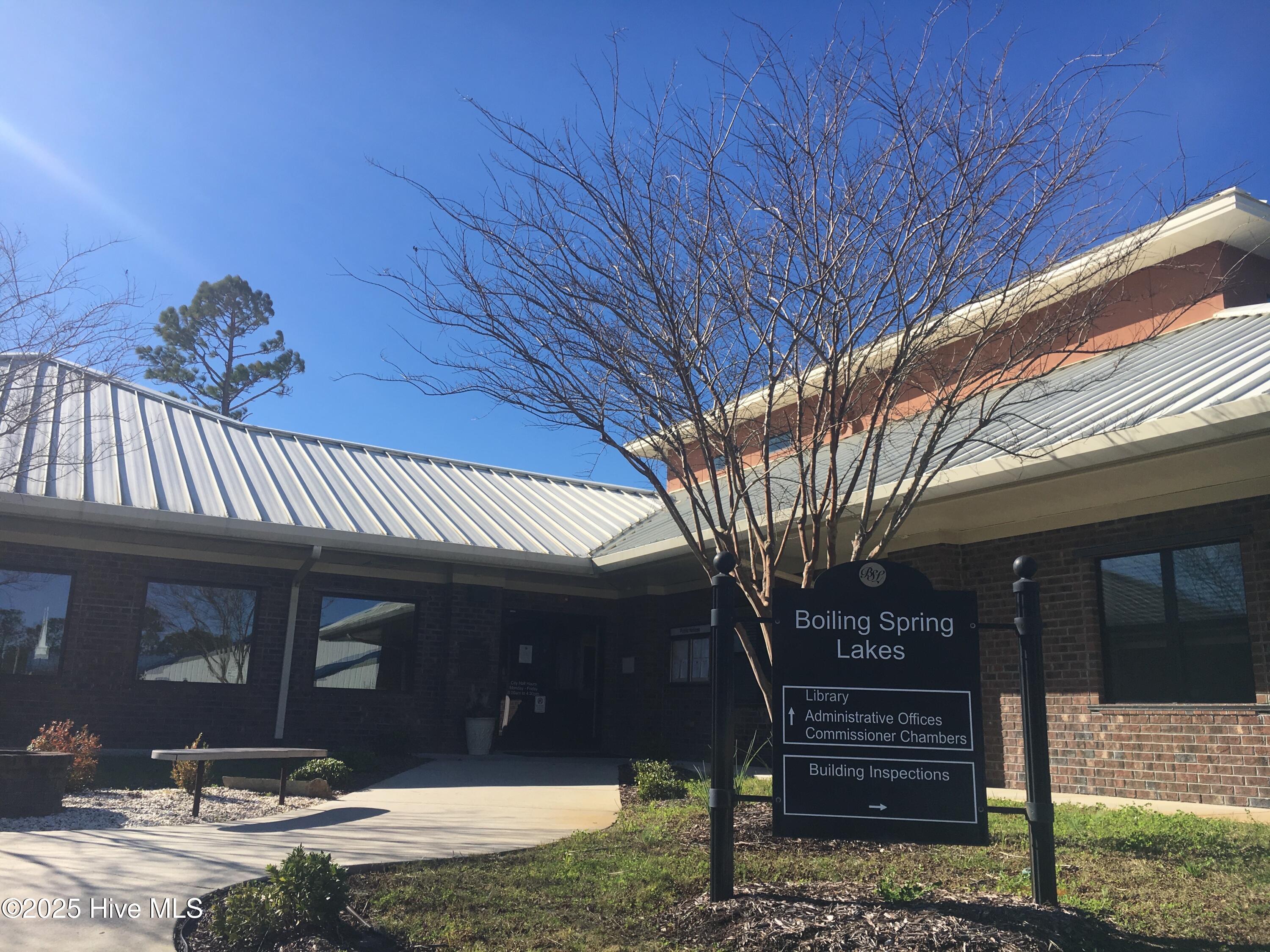 100553023 | Photo 35