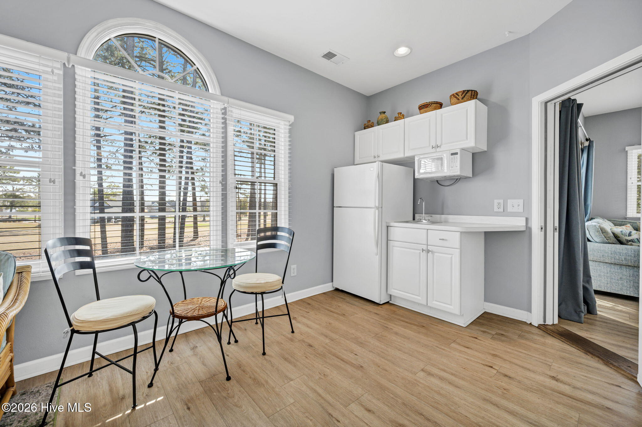 100556541 | Photo 19