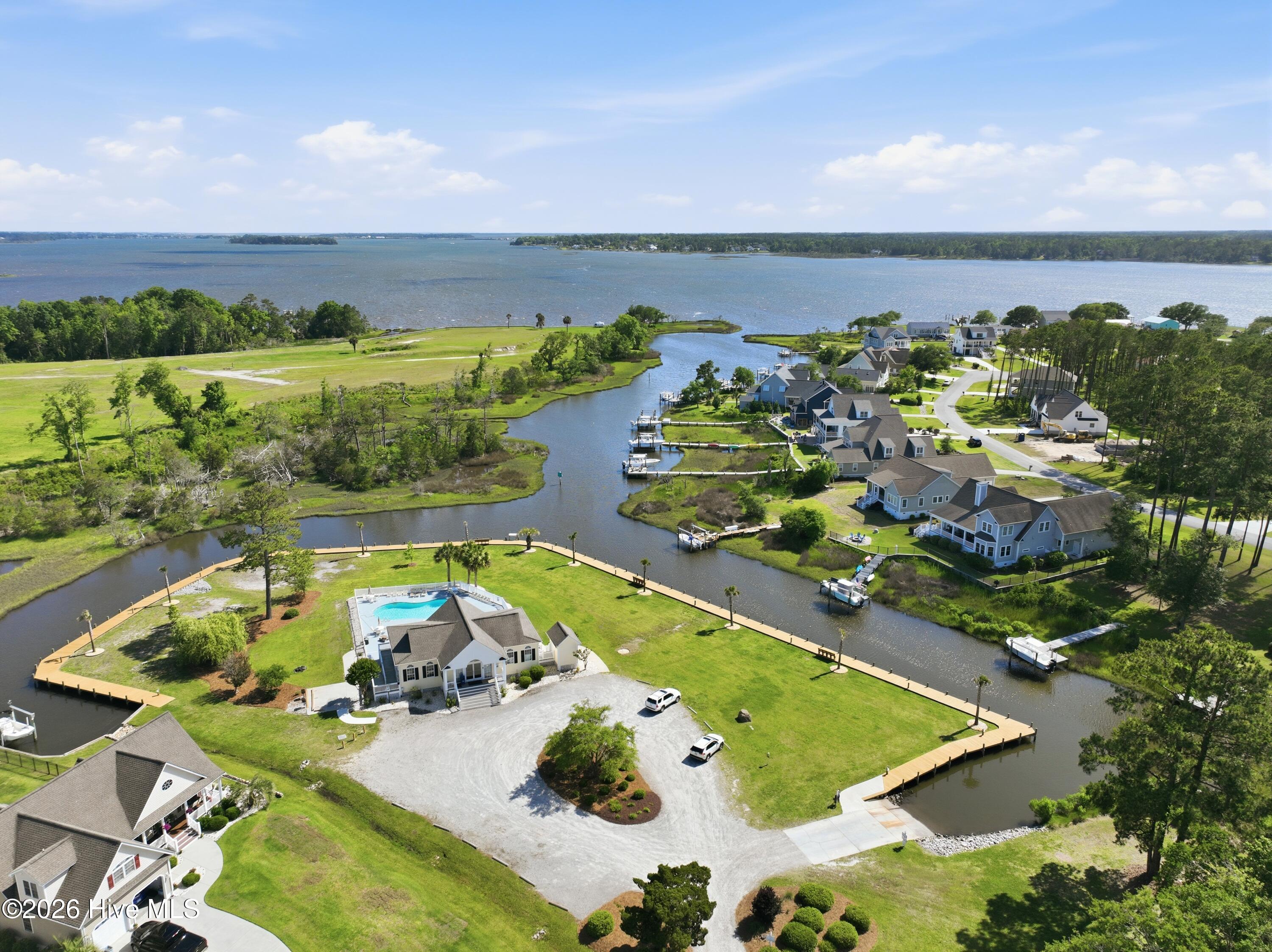 303 Duck Haven,Swansboro