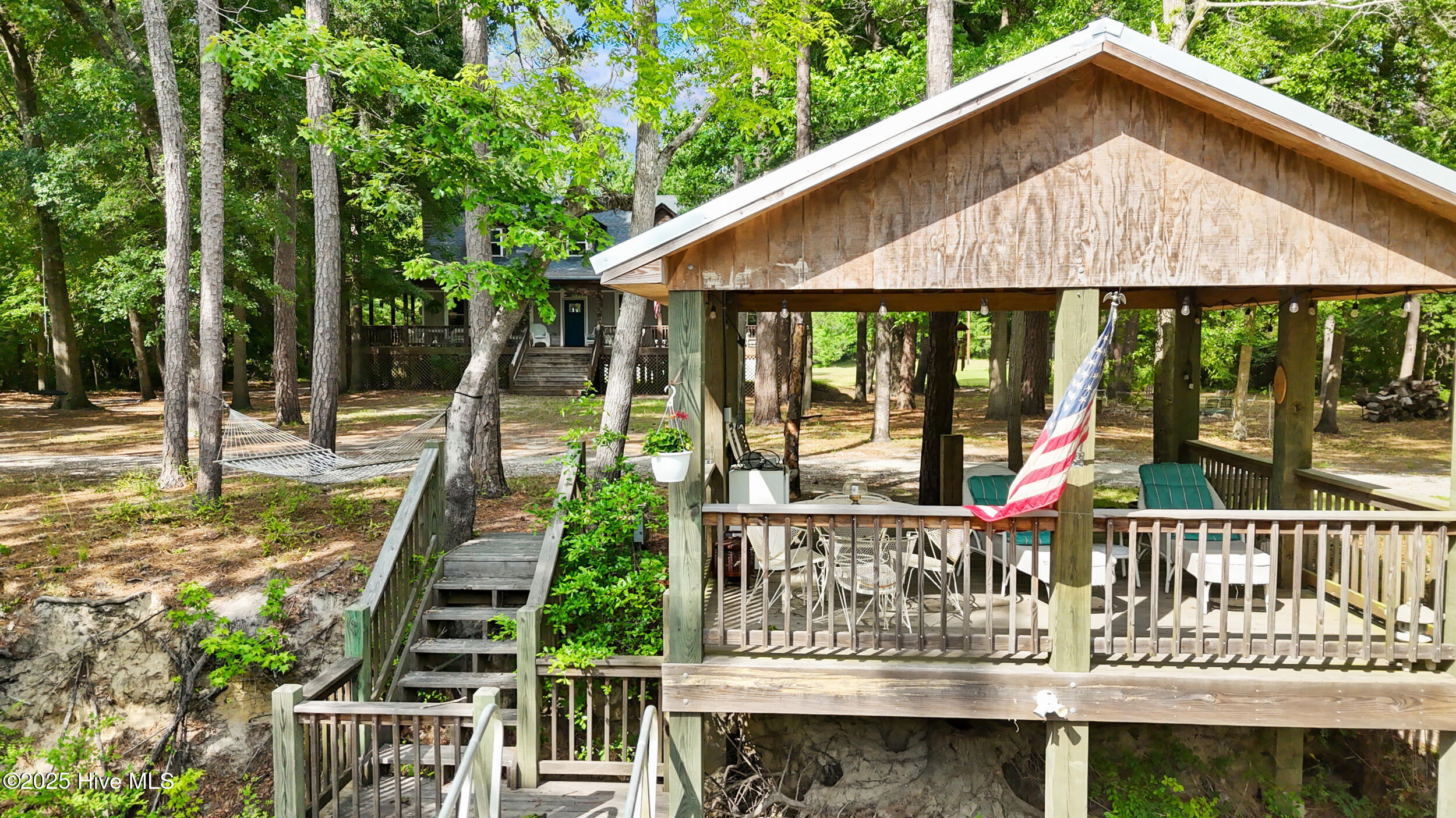 Homes for sale in Burgaw, NC | 901 Riverview Dr, Burgaw, NC 28425 | MLS# 100506110