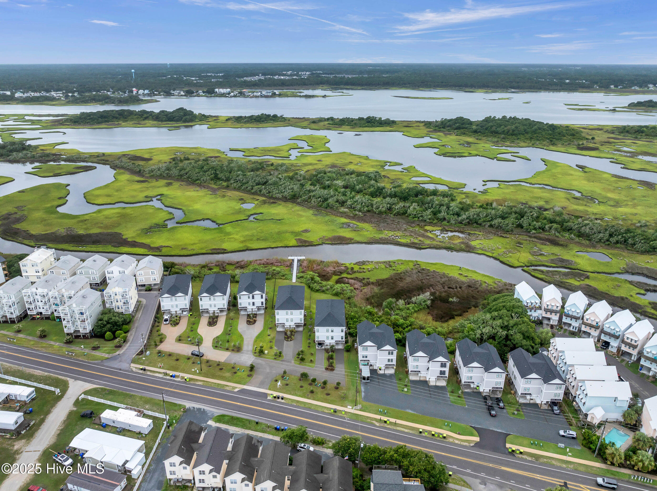 100524088 | Photo 40