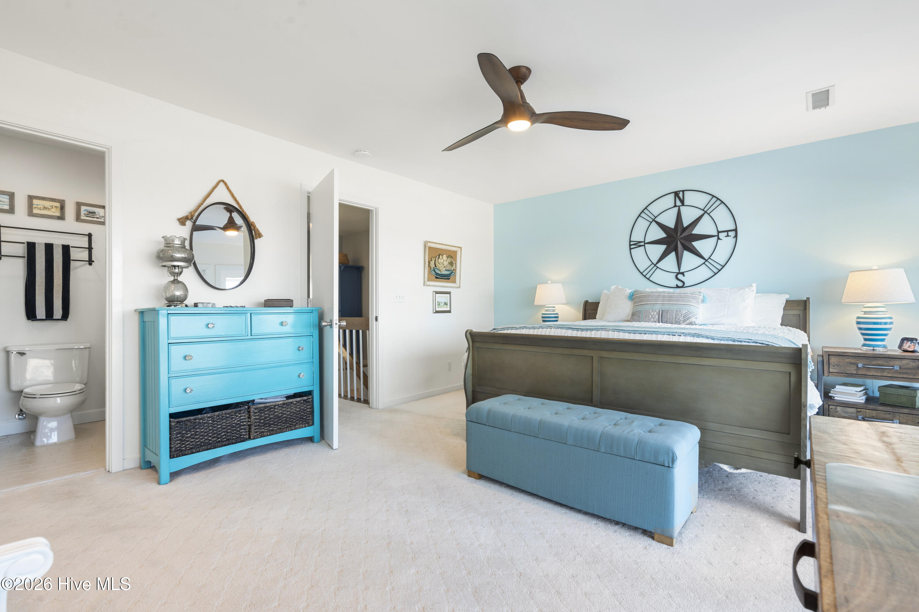 100553448 | Photo 34