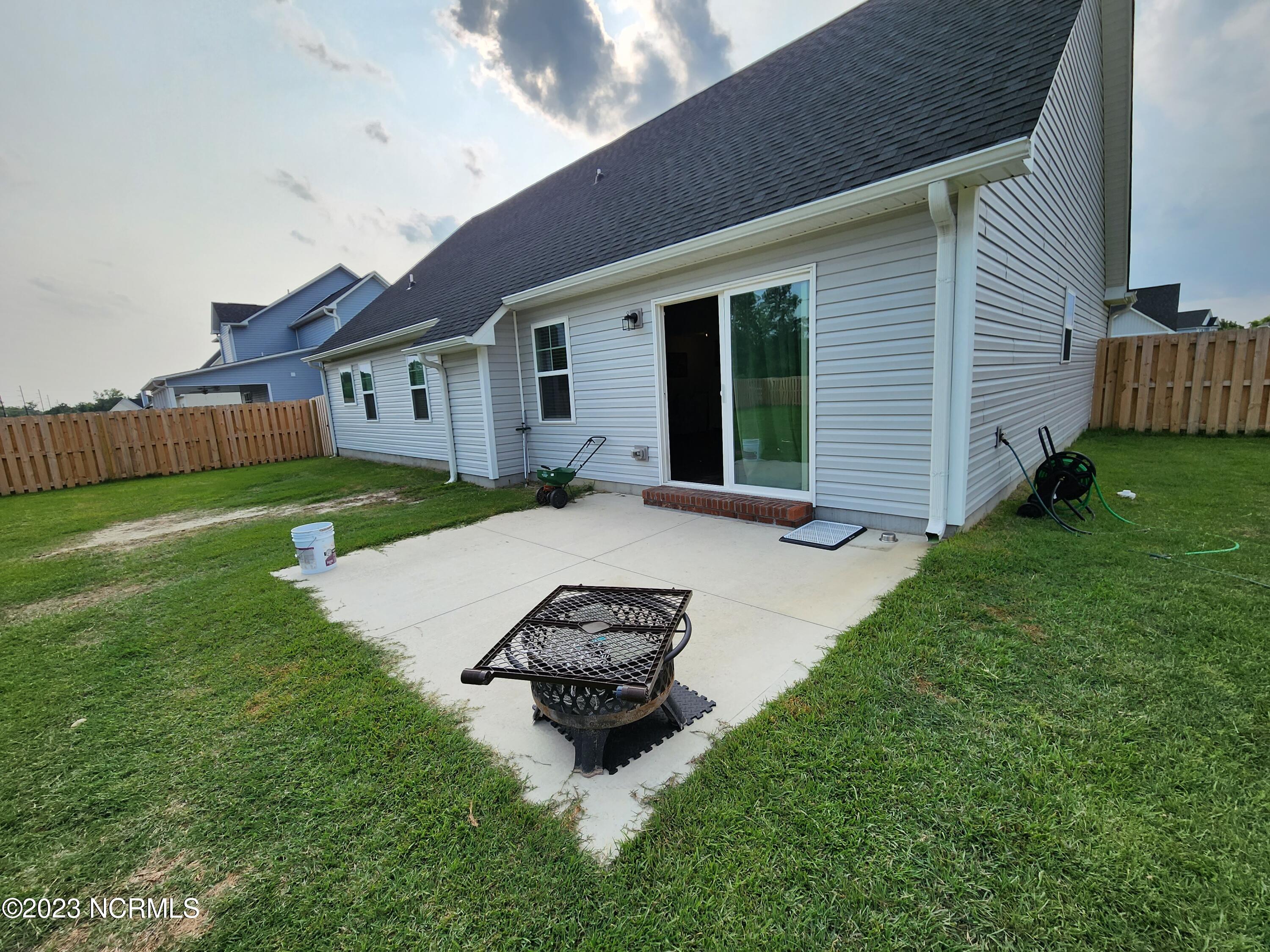 100559012 | Photo 22