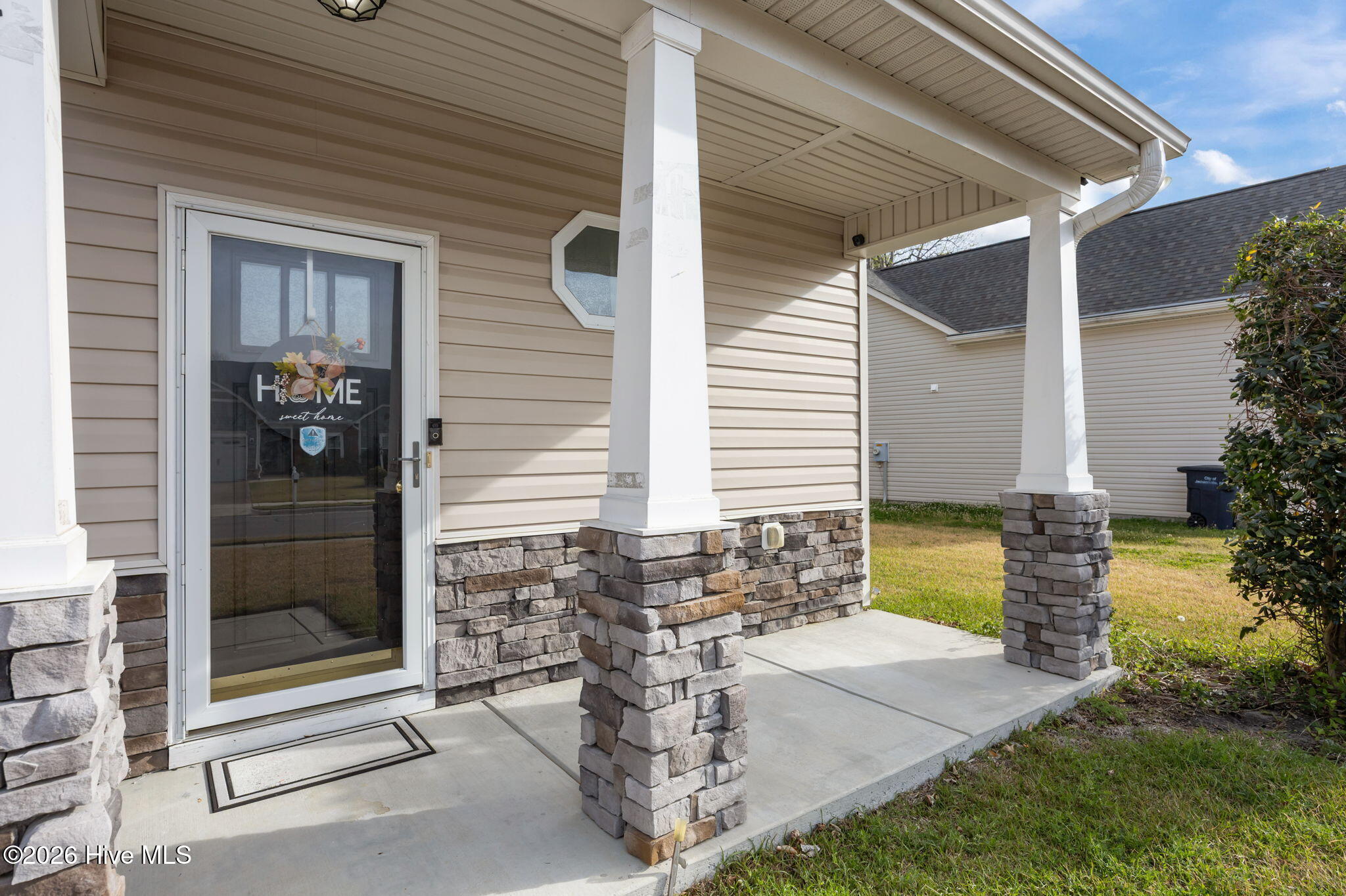 100562724 | Photo 53