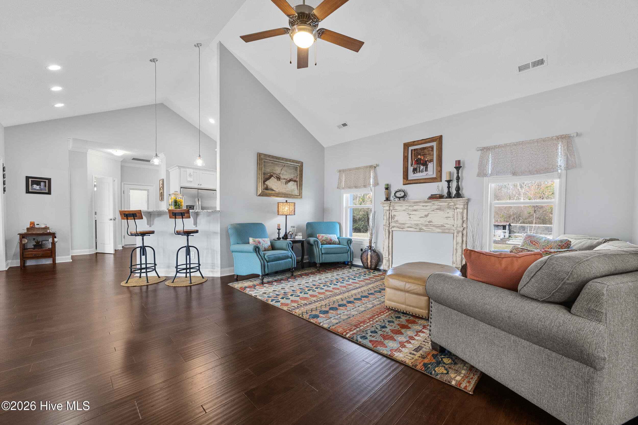 100556913 | Photo 16