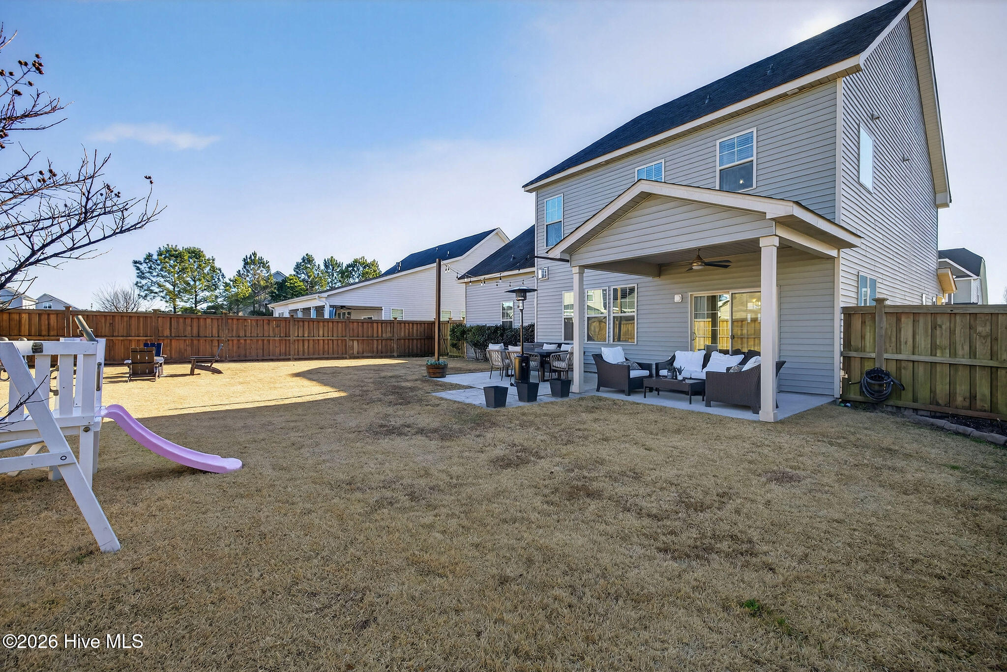 100552959 | Photo 46