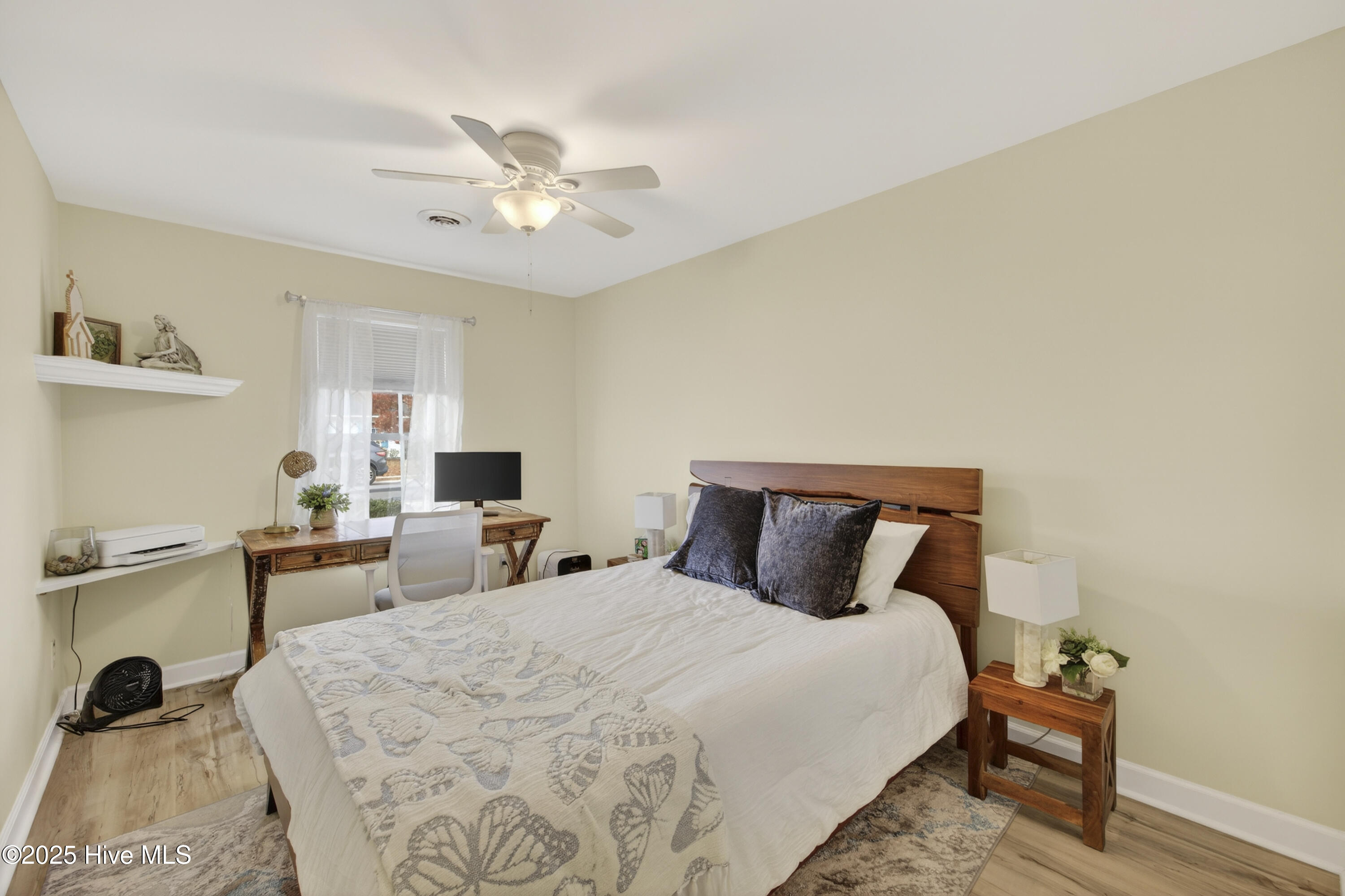 100543096 | Photo 14