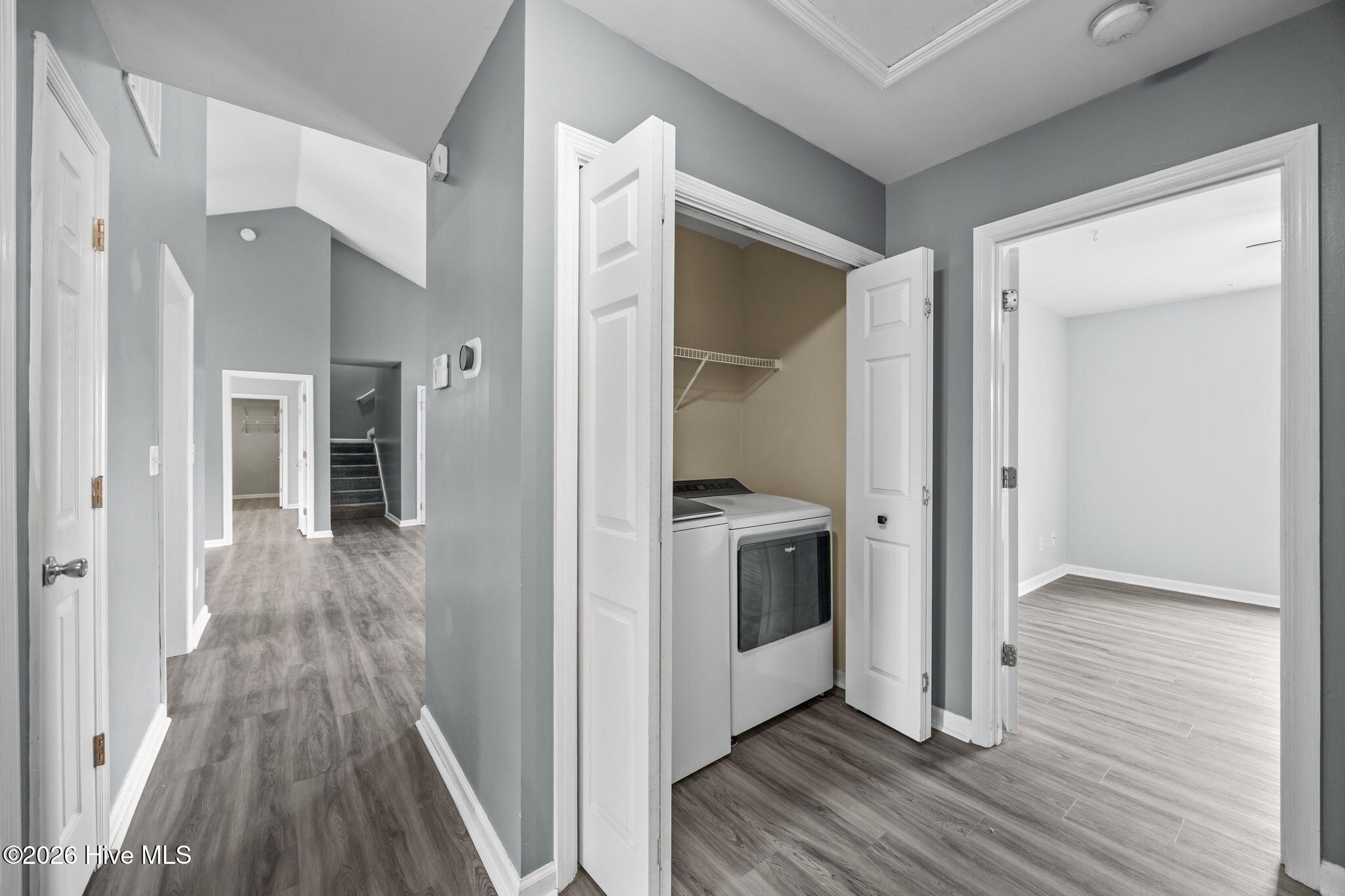 100555278 | Photo 19