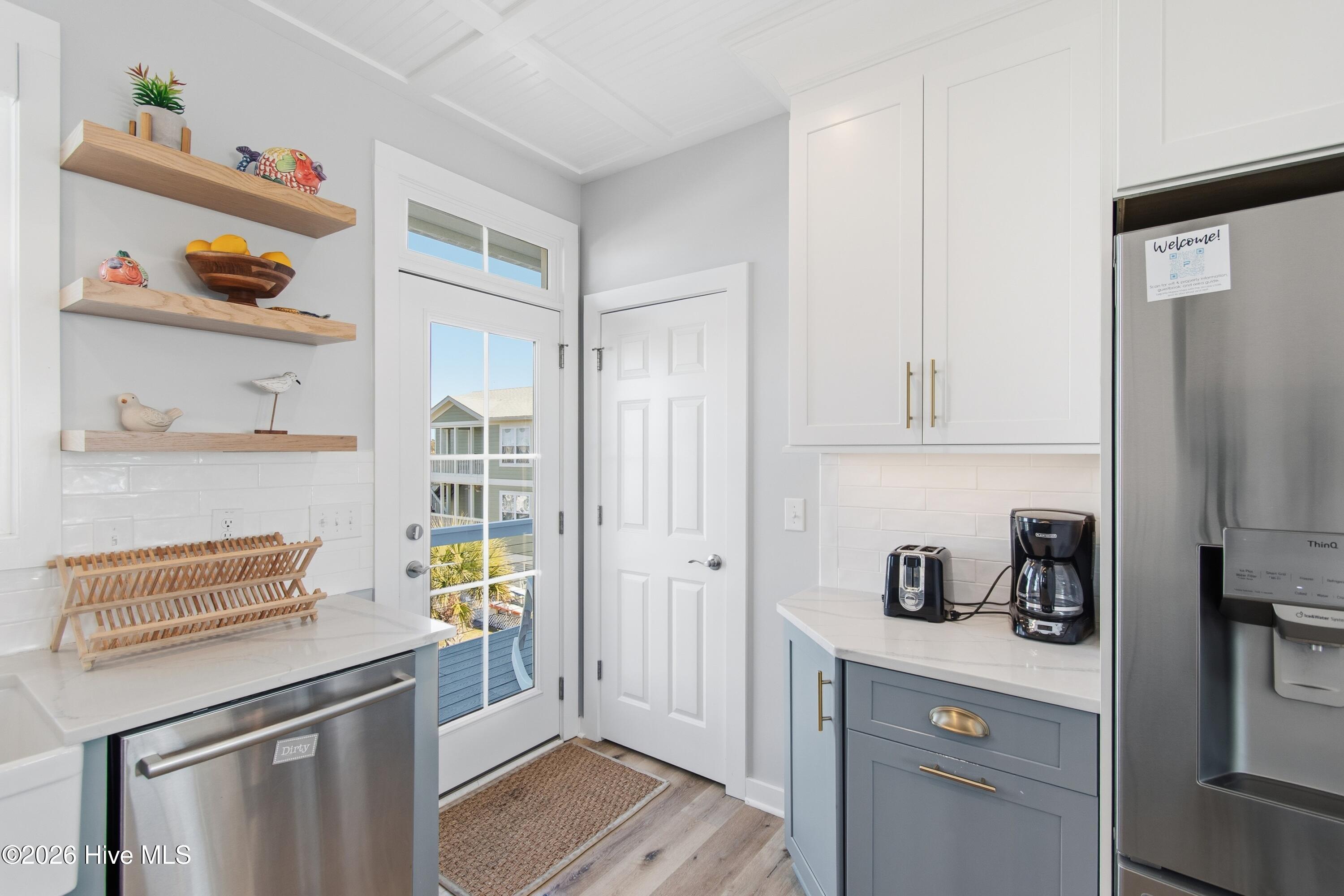 100547553 | Photo 46