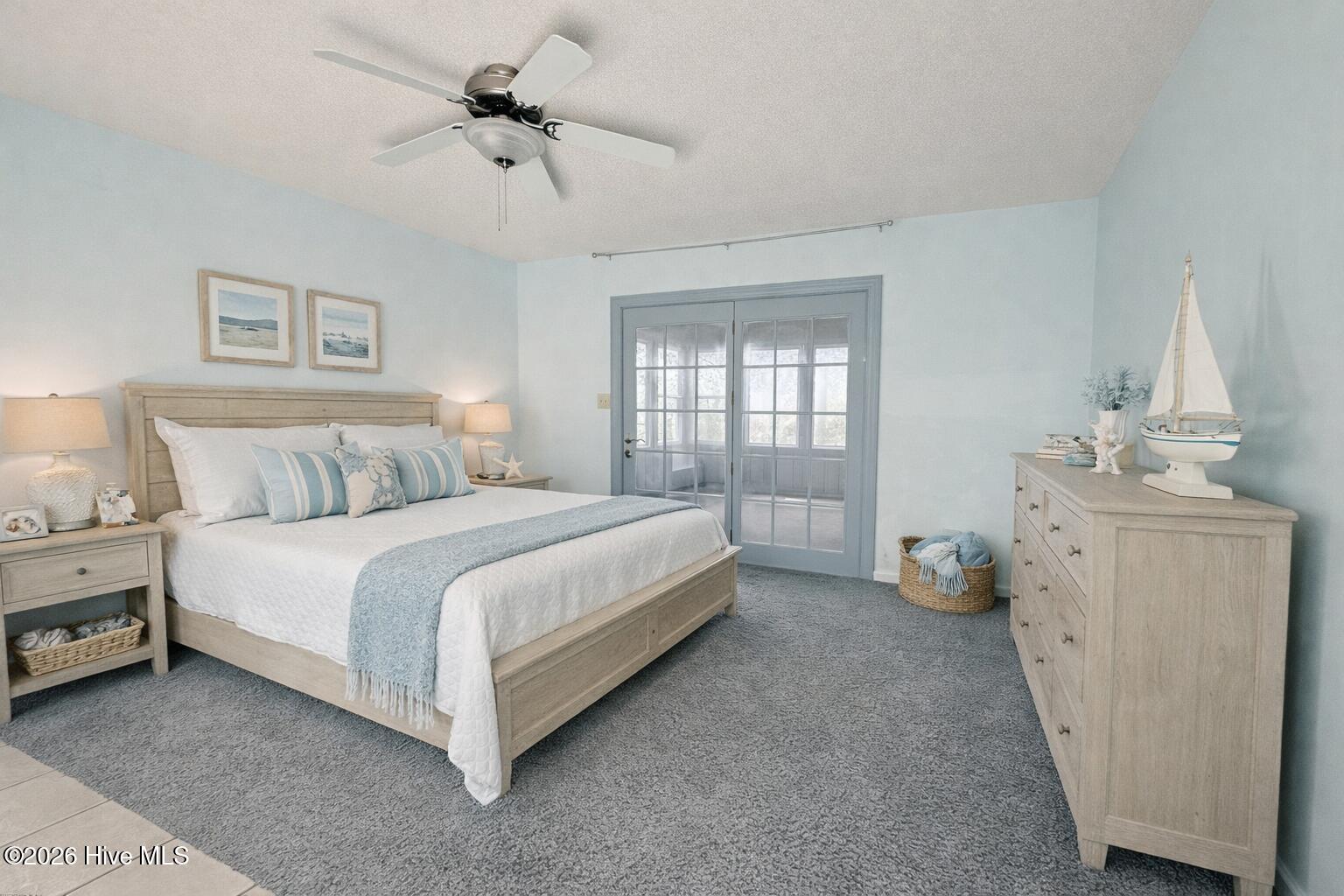 100554968 | Photo 16