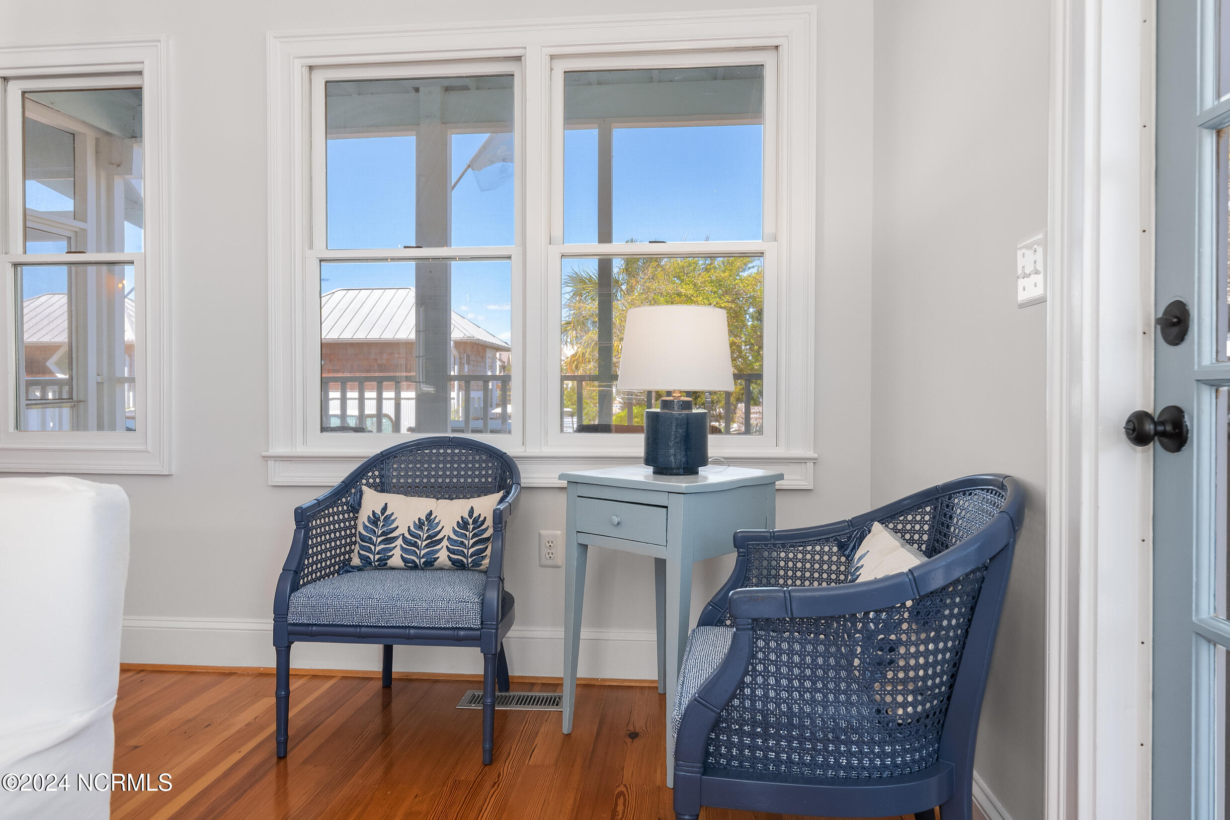 100473455 | Photo 19