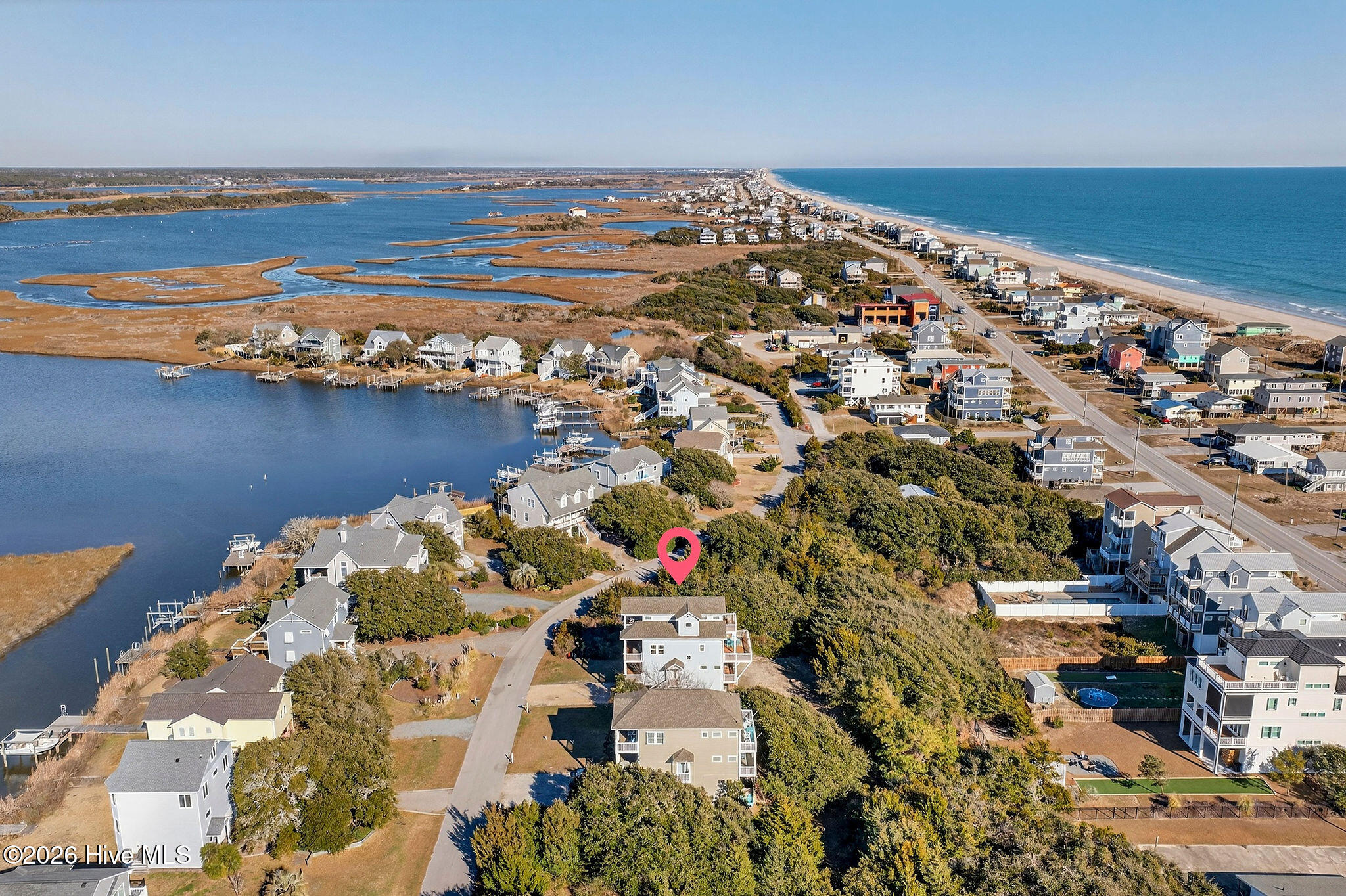 100549584 | Photo 62