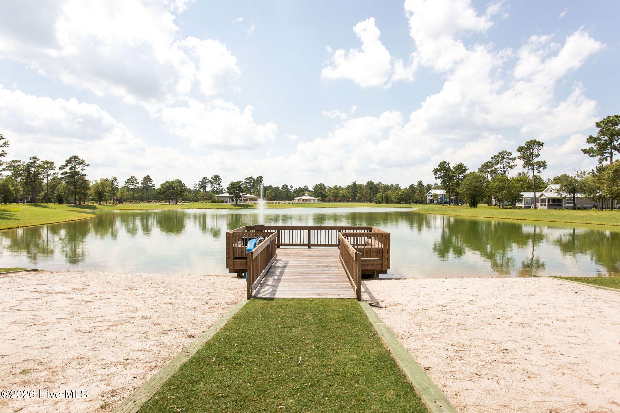 100569004 | Photo 108