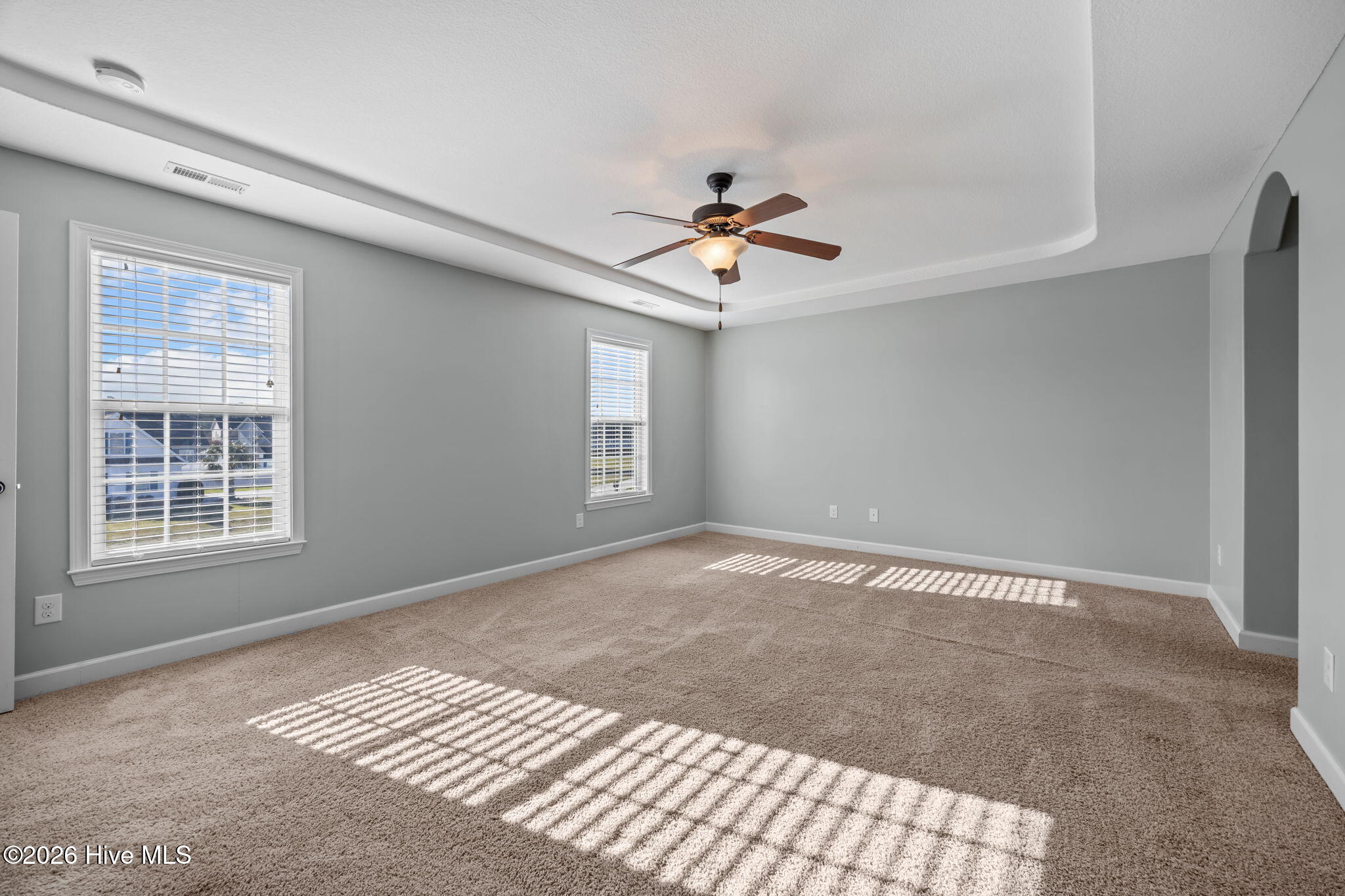 100560310 | Photo 22