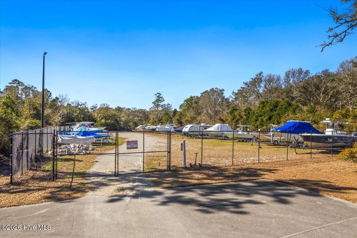 100549175 | Photo 57