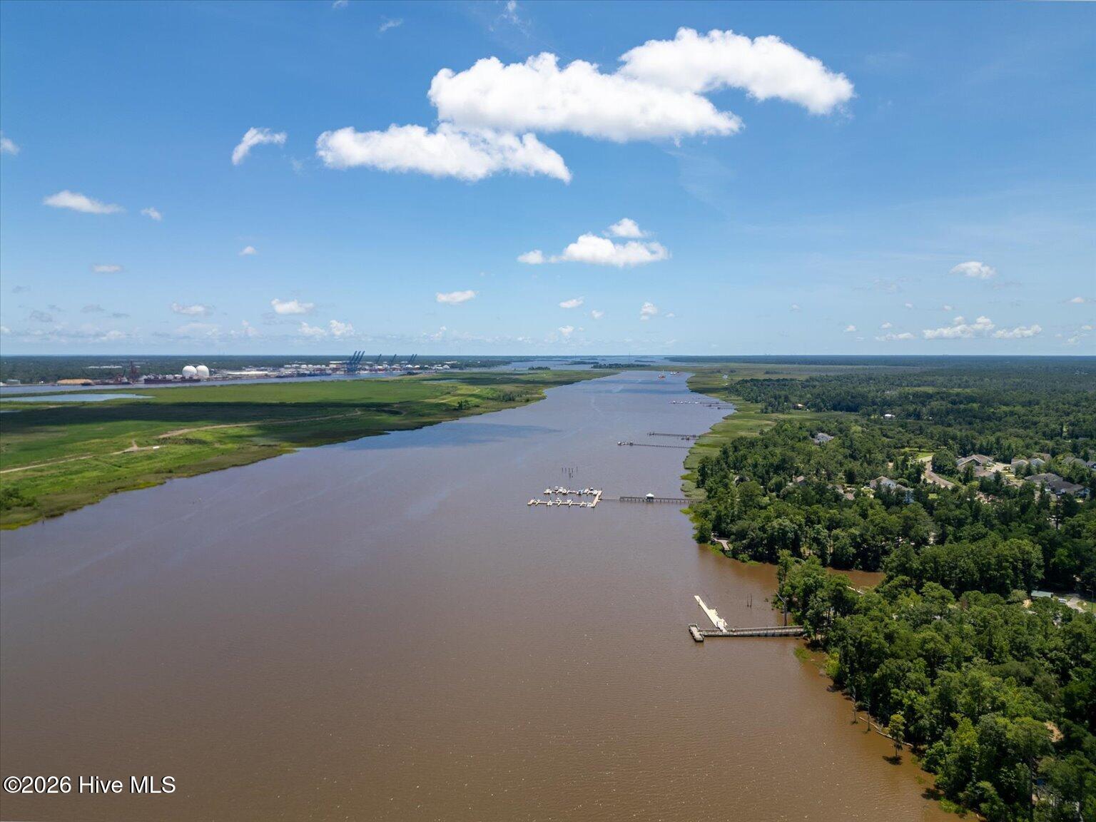 100557430 | Photo 54