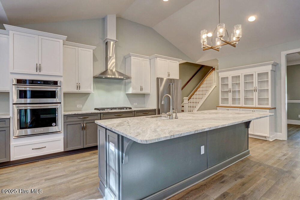 100533564 | Photo 10