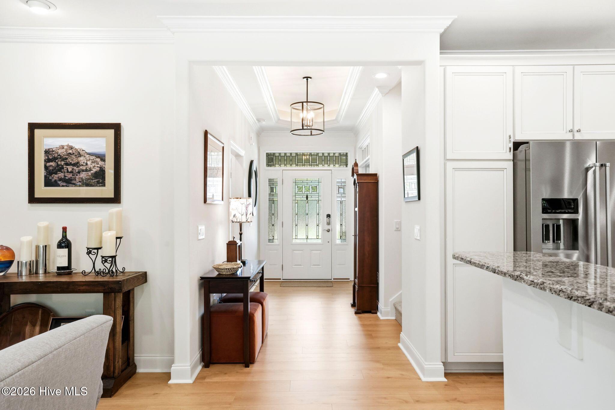 100569004 | Photo 11