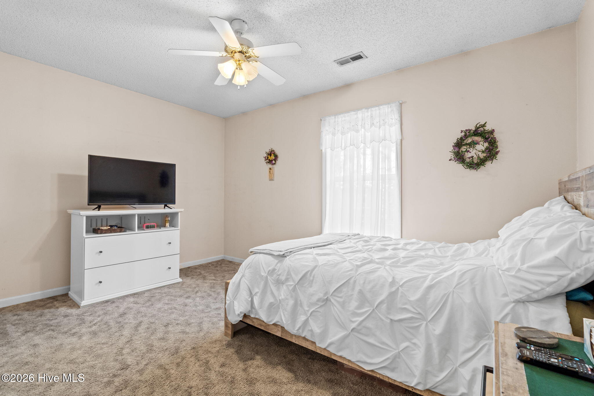 100561527 | Photo 20