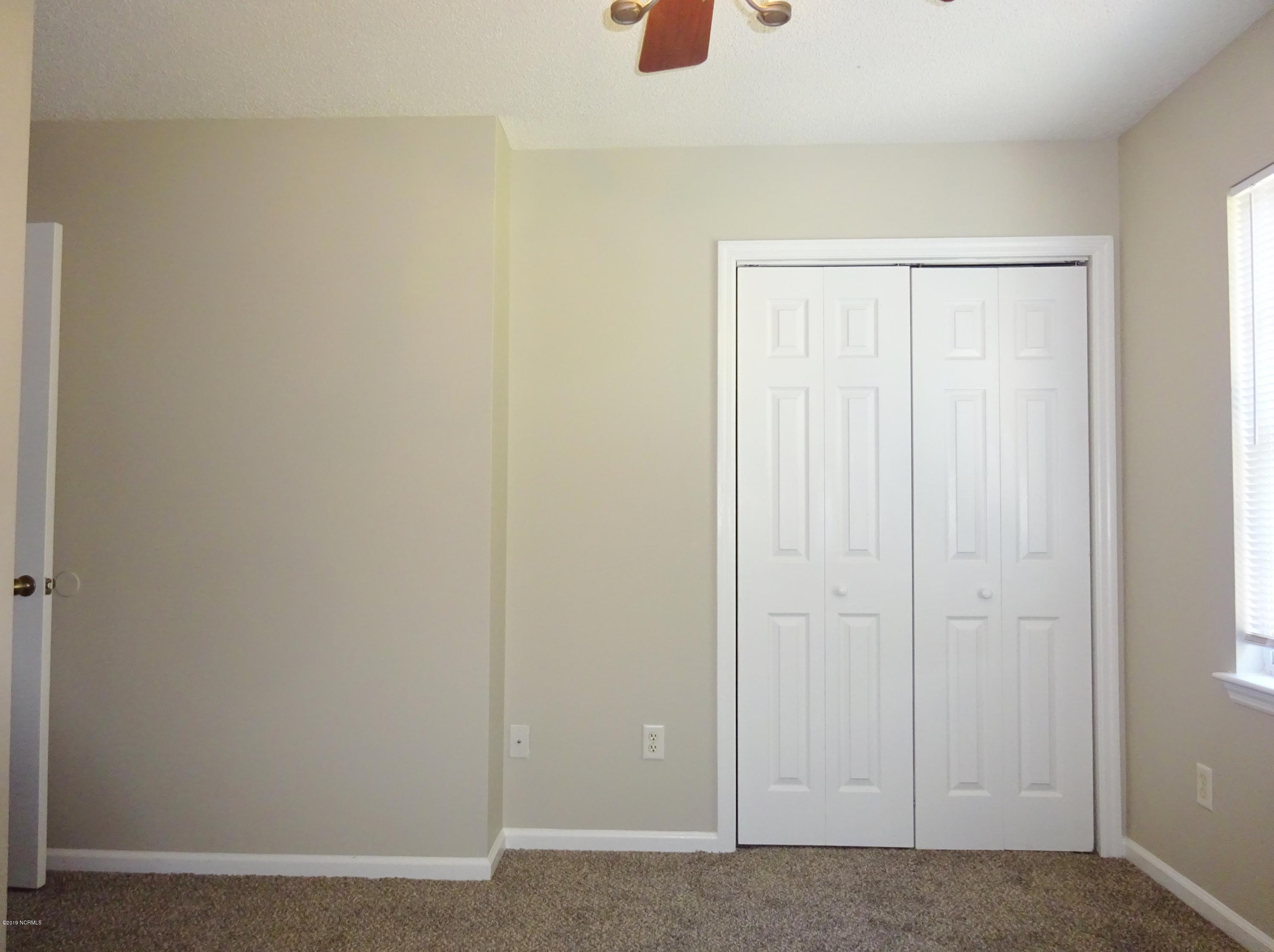 100535022 | Photo 15