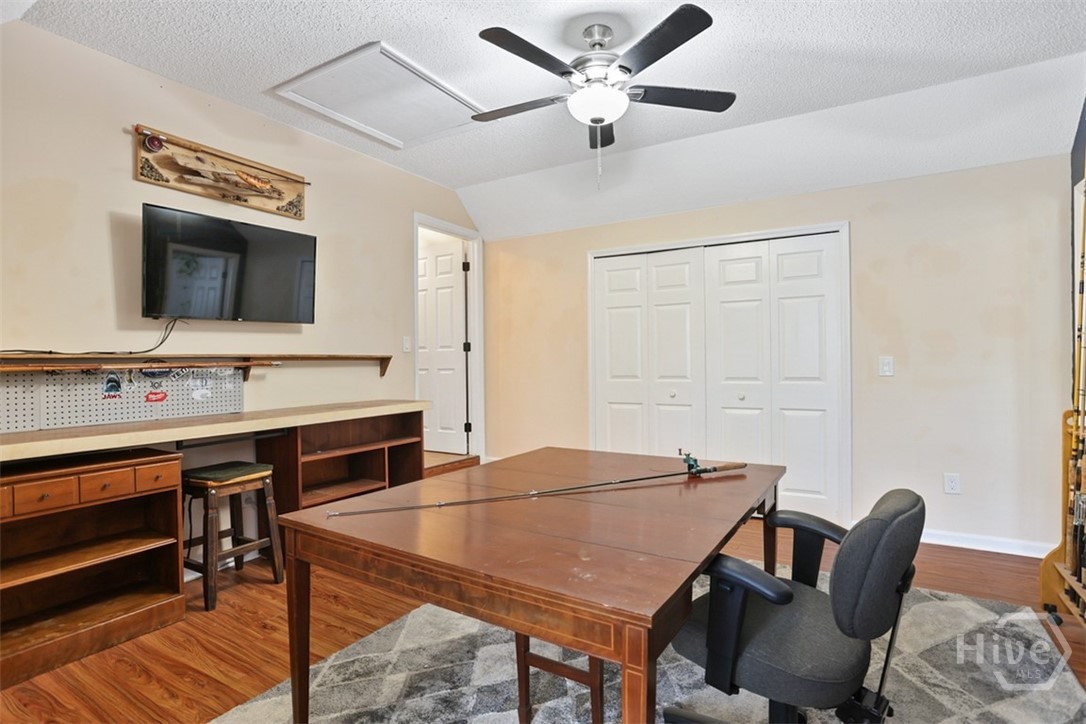 10 W Sagebrush Lane
