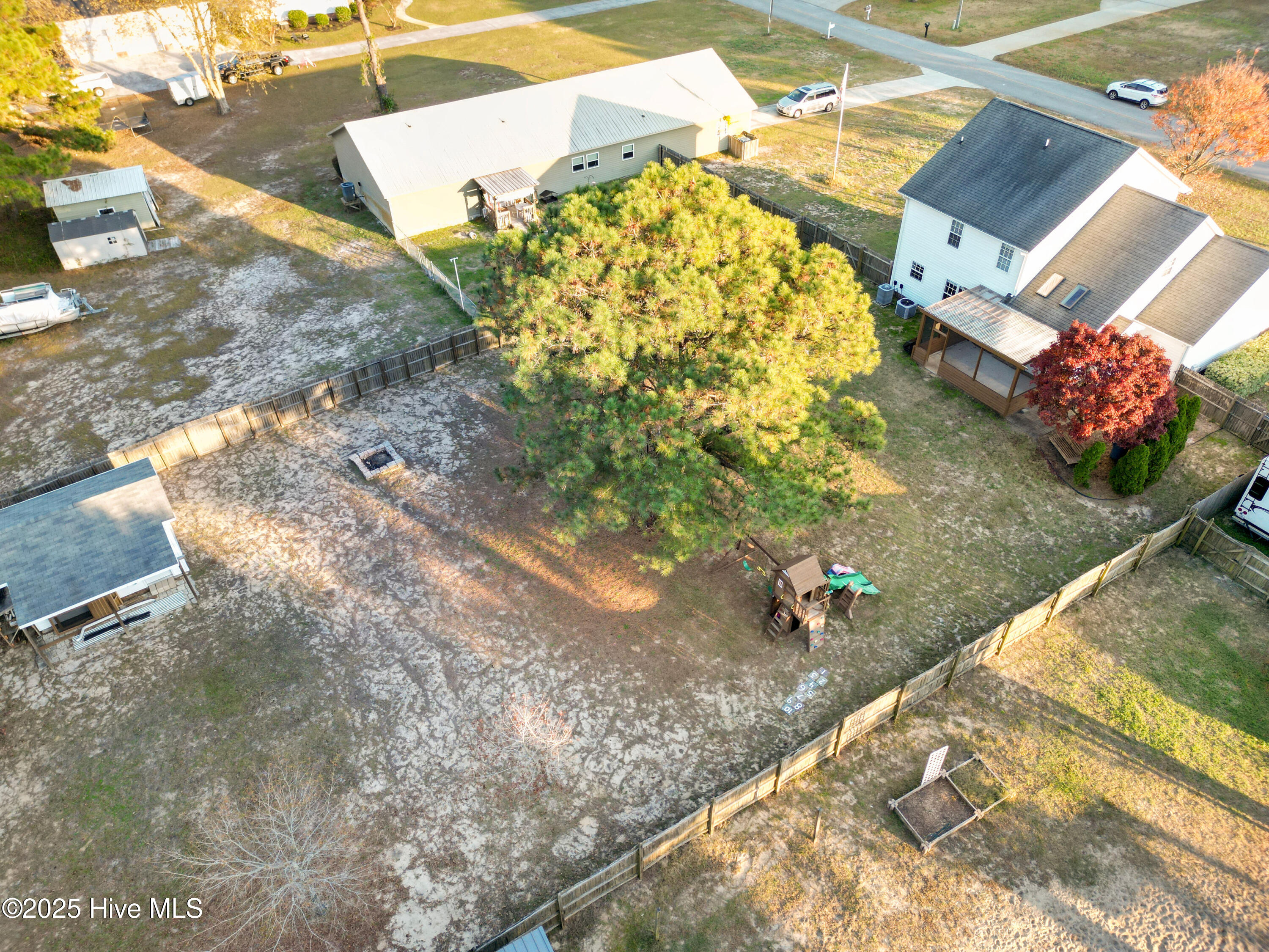 100546645 | Photo 64