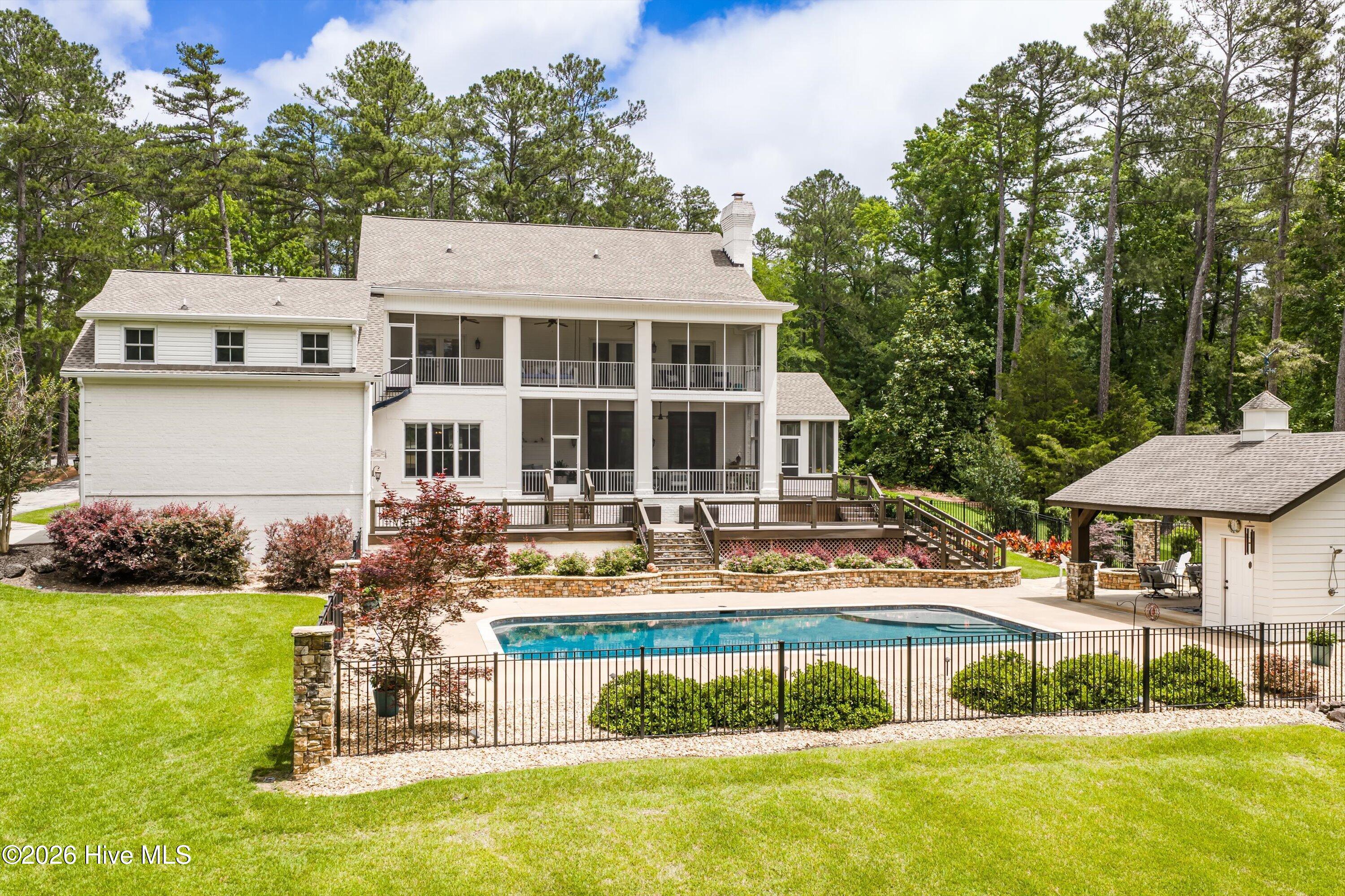 Backyard retreat