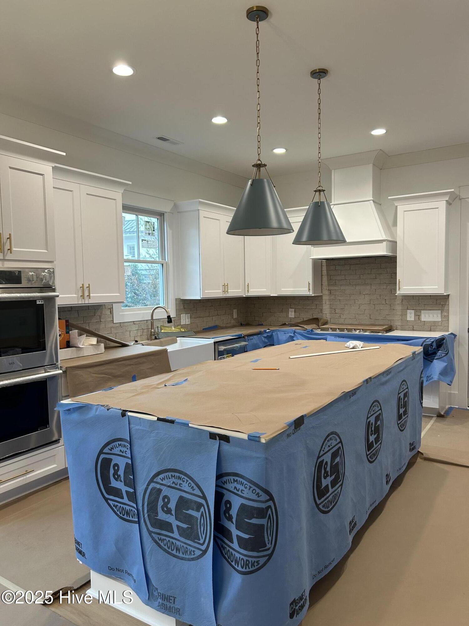 100531087 | Photo 31