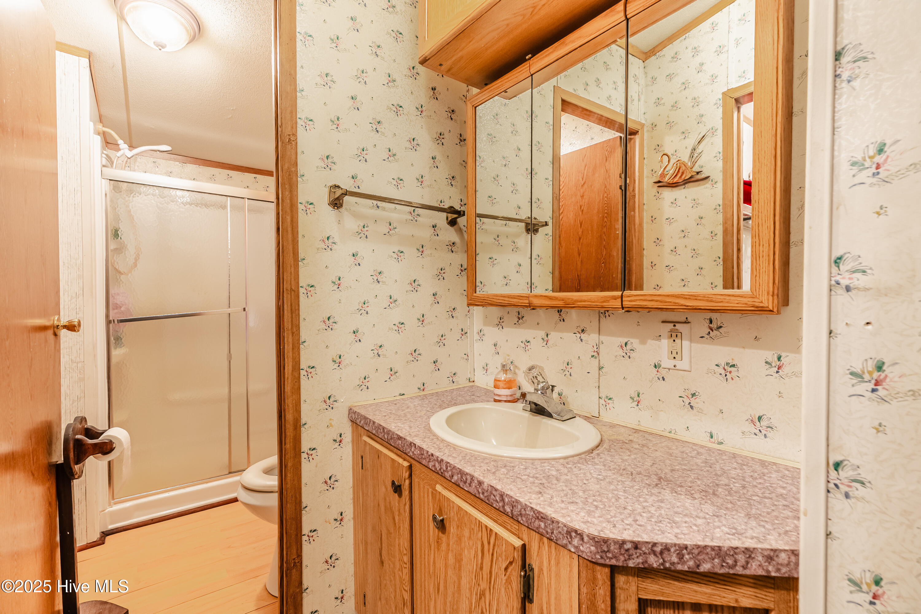 100543288 | Photo 29