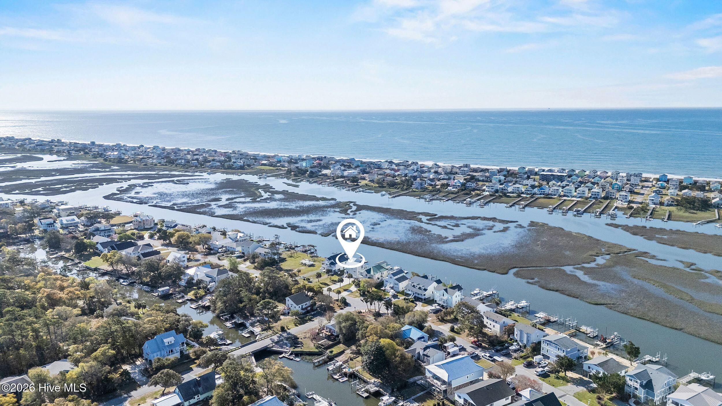 100564811 | Photo 108