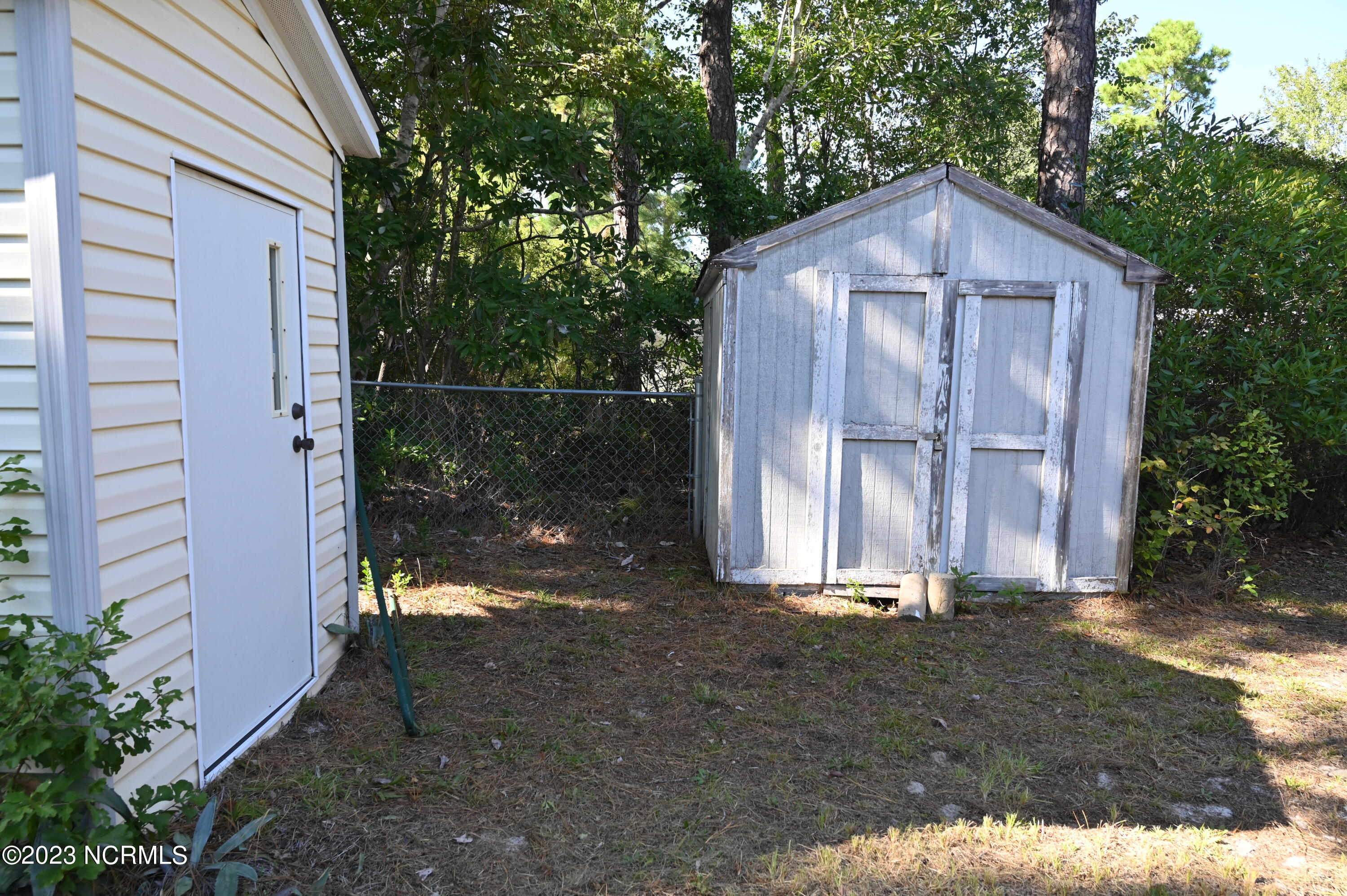 100543288 | Photo 44