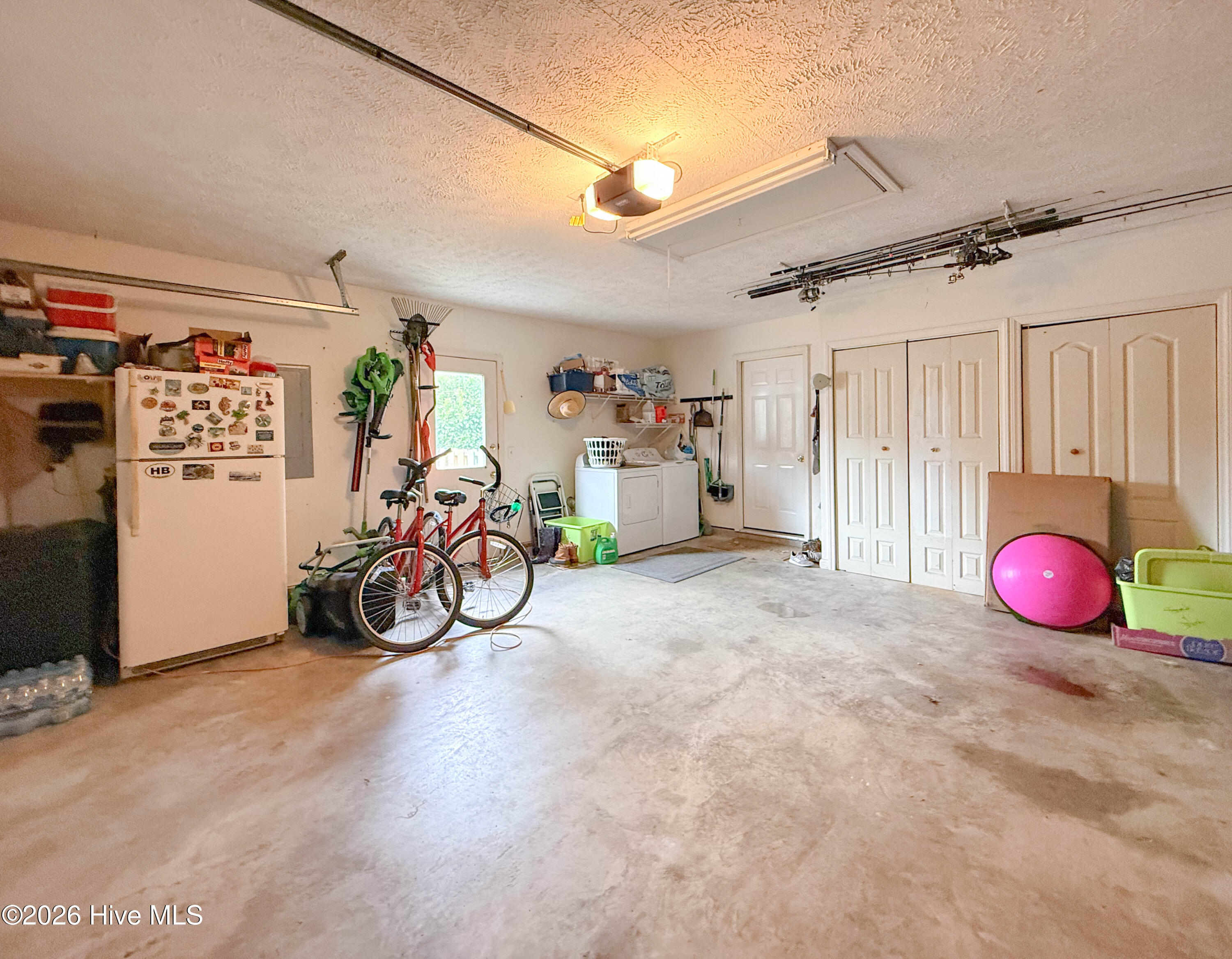 100556502 | Photo 52