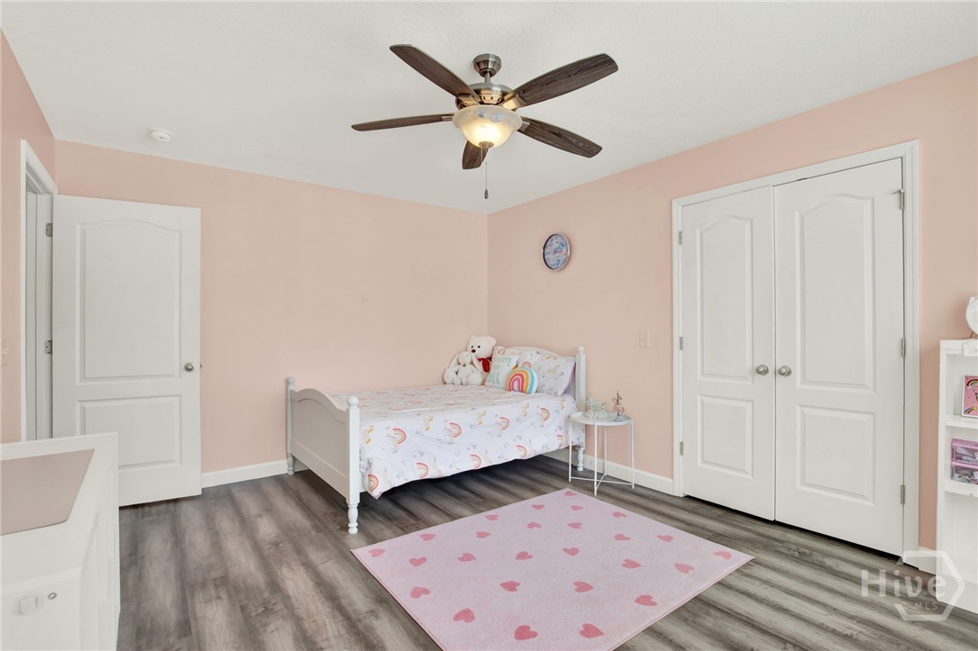 Bedroom 2 – Upstairs