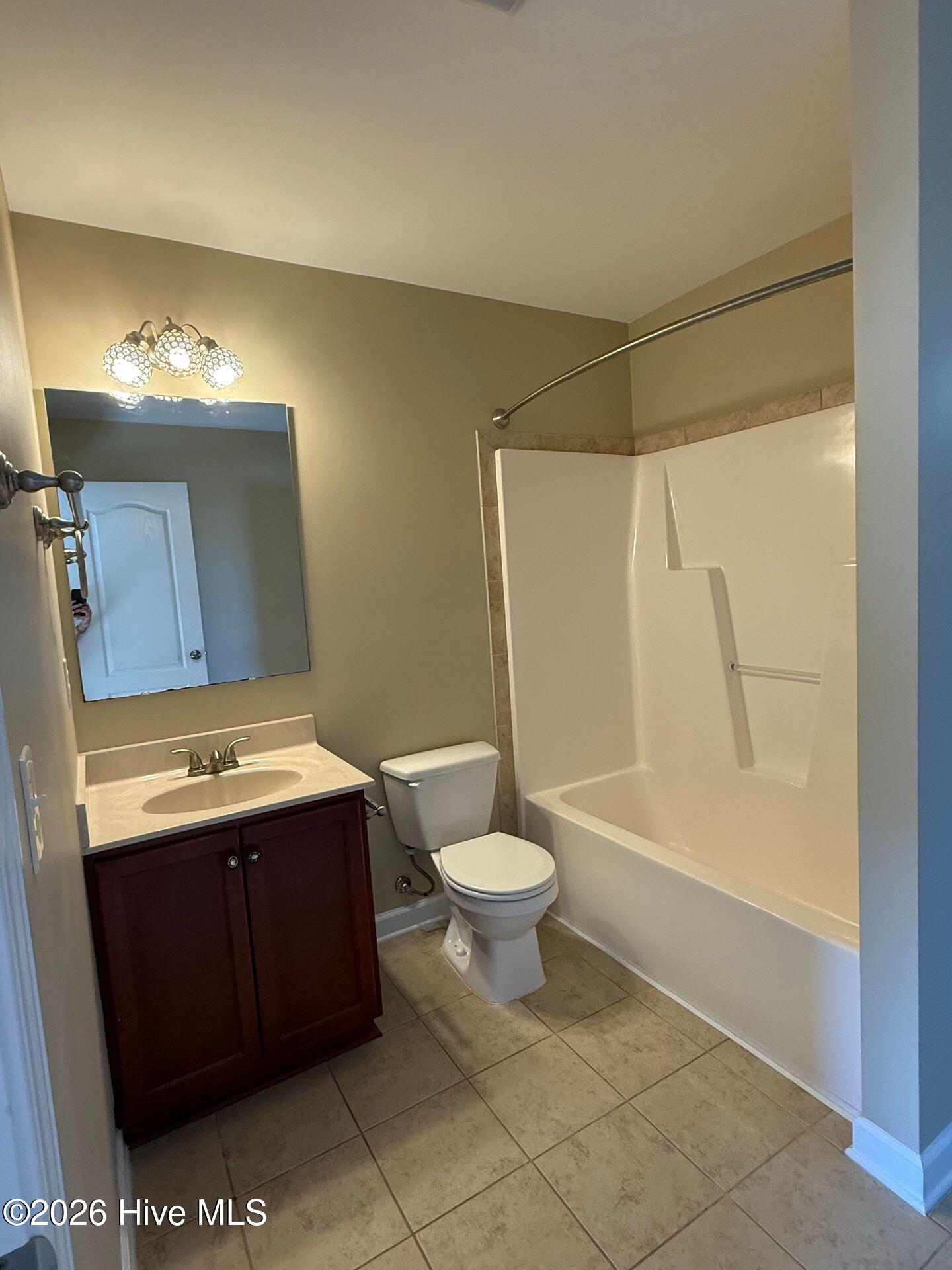 100547315 | Photo 11