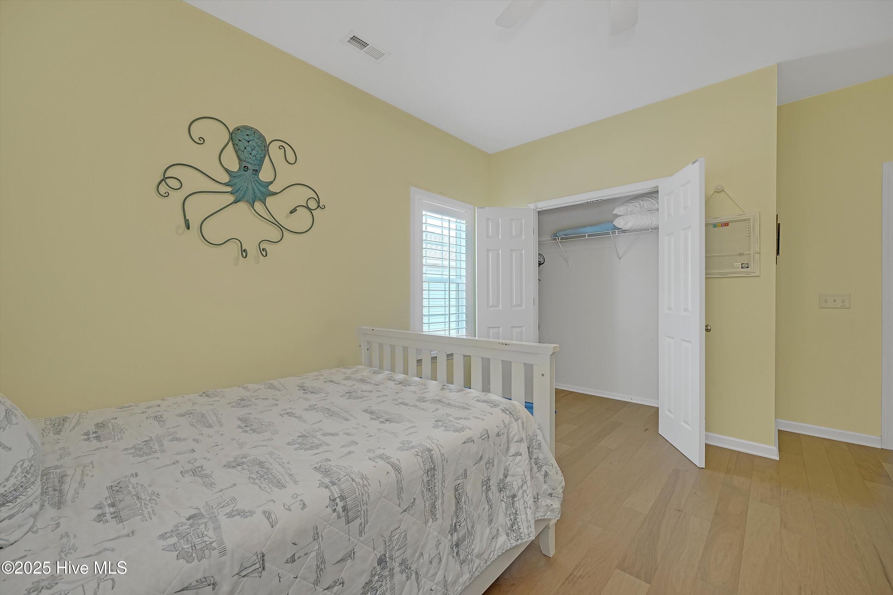 100541336 | Photo 30