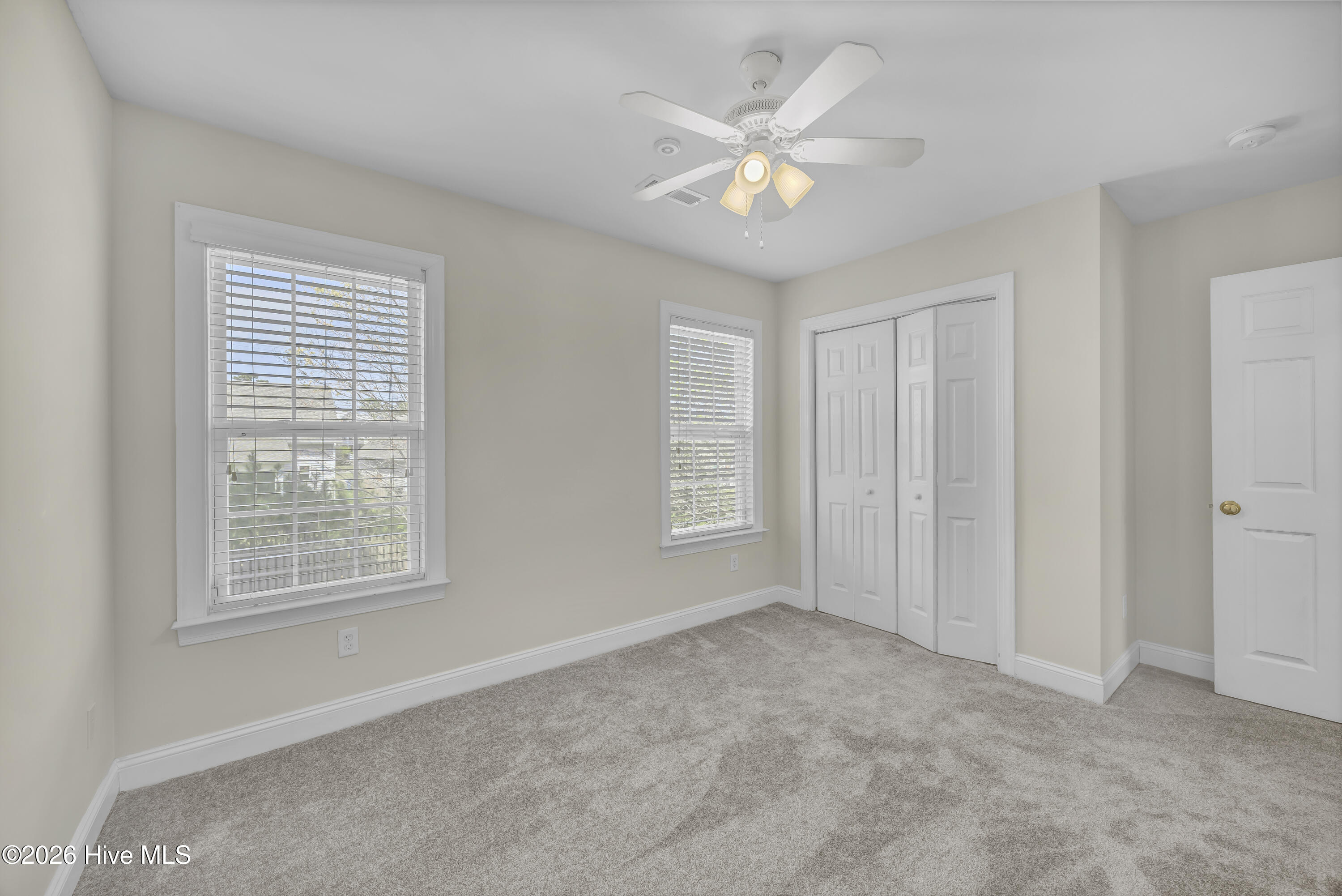 100541932 | Photo 22